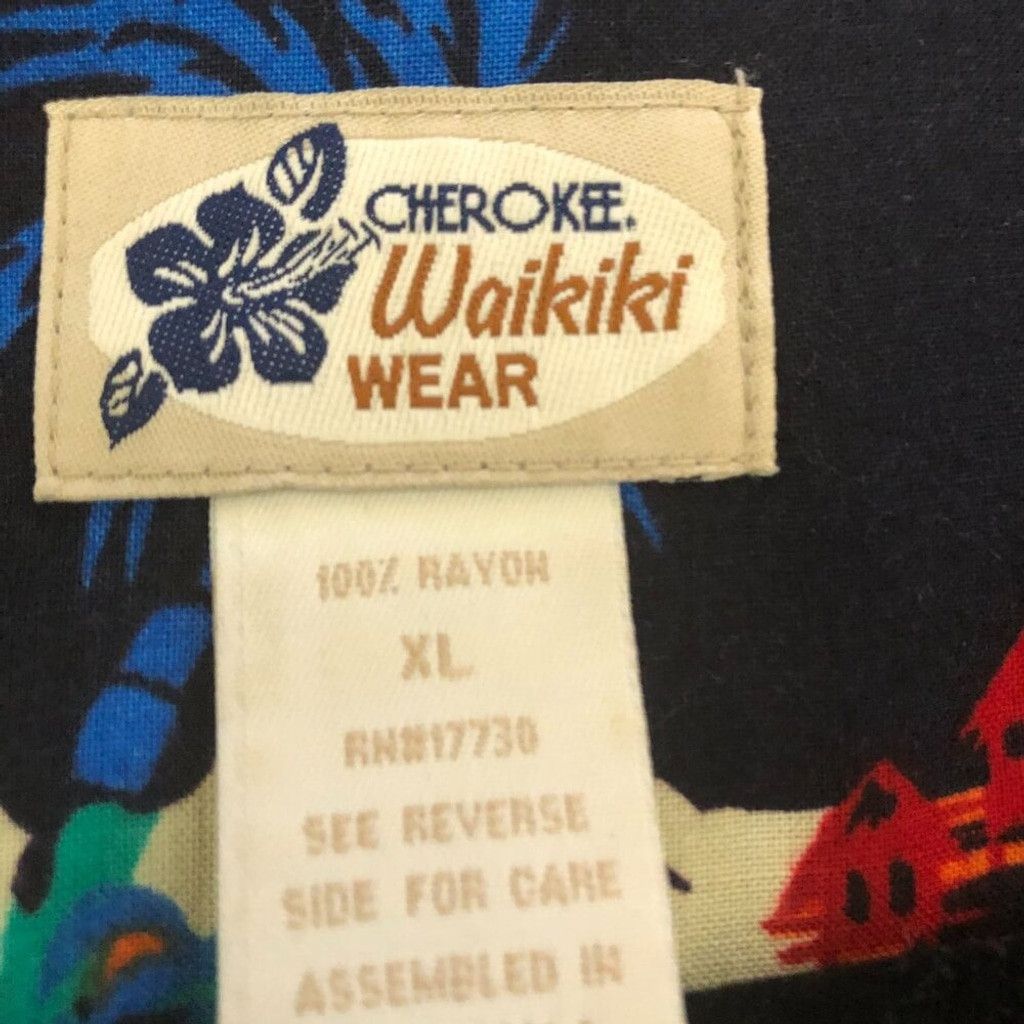 Cherokee Cherokee Wakiki vintage Hawaiian shirt tropical floral XL Size US XL / EU 56 / 4 - 9 Thumbnail