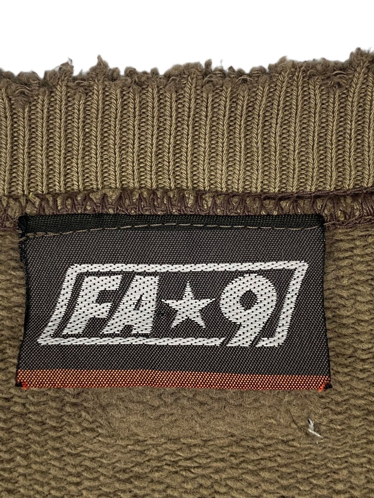 Other Vintage FA 9 Sweatshirt Crewneck Brown Pullover Jumper SizeL Size US L / EU 52-54 / 3 - 10 Thumbnail