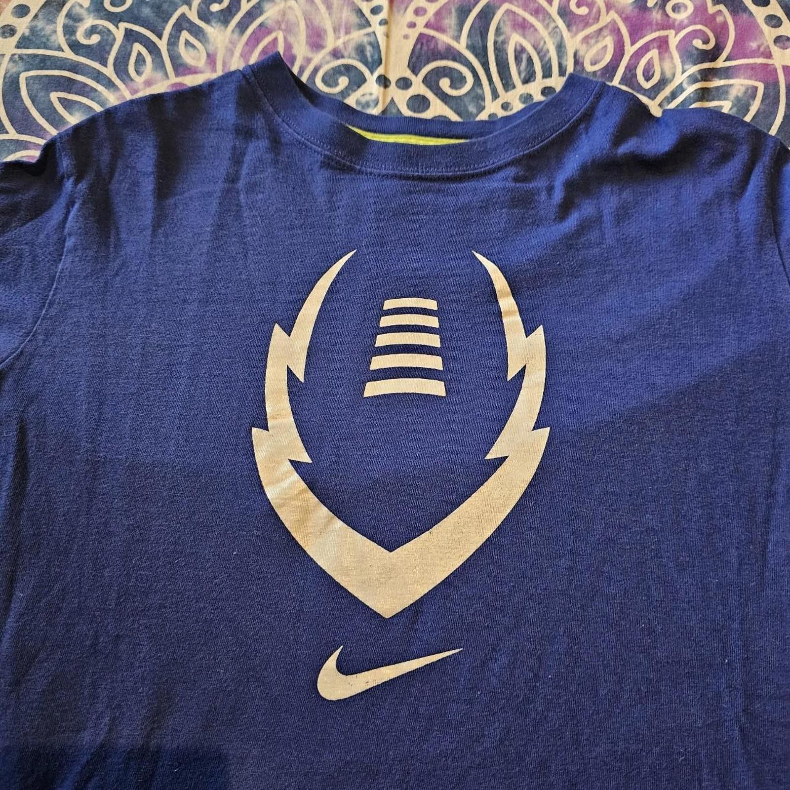 Nike Nike Kid's White and Blue Long sleeve T-shirt Size US XL / EU 56 / 4 - 2 Thumbnail
