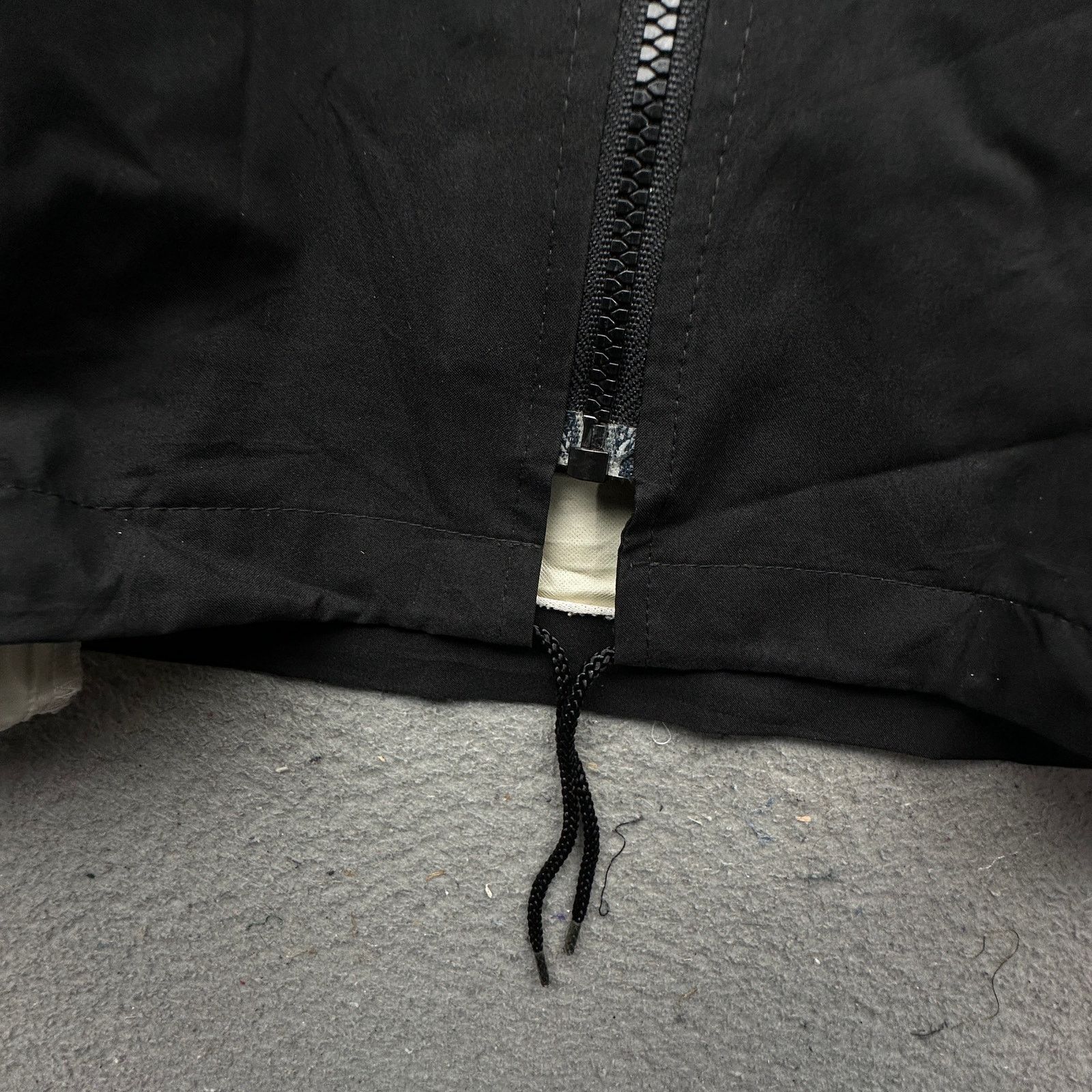 Asics VTG 90s Asics Gore-Tex Windbreaker Jacket Mens Large Zip Size US L / EU 52-54 / 3 - 12 Thumbnail