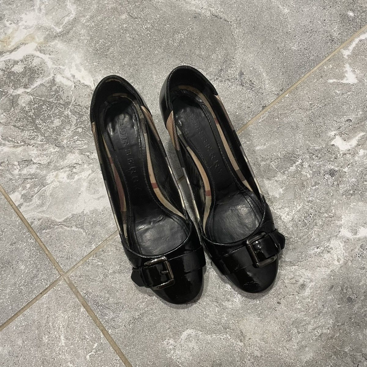 Burberry 37.5 Burberry heels shoes boots Size US 7.5 / IT 37.5 - 1 Thumbnail