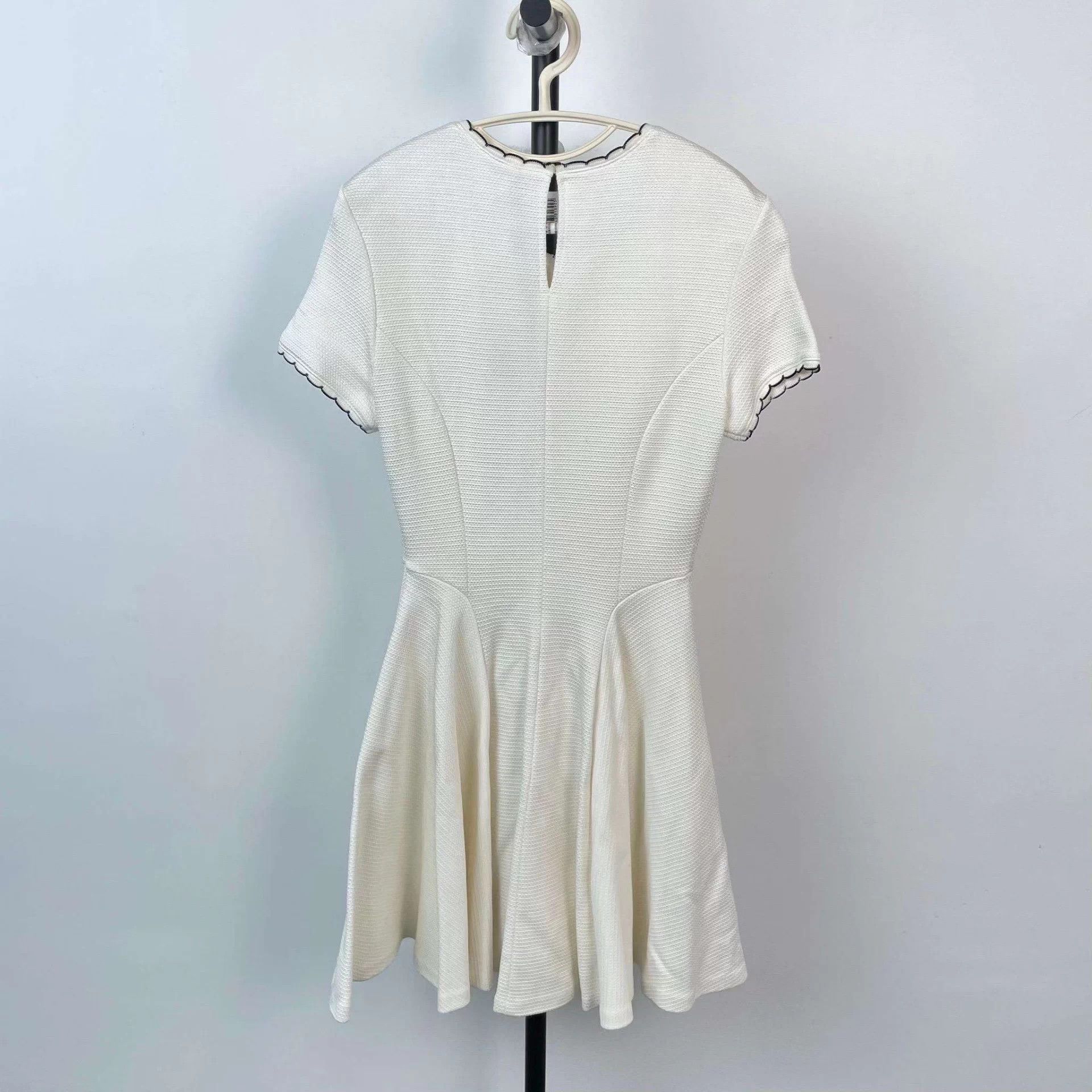 Miu Miu Miu Miu Knit Dress M White Size M / US 6-8 / IT 42-44 - 2 Thumbnail