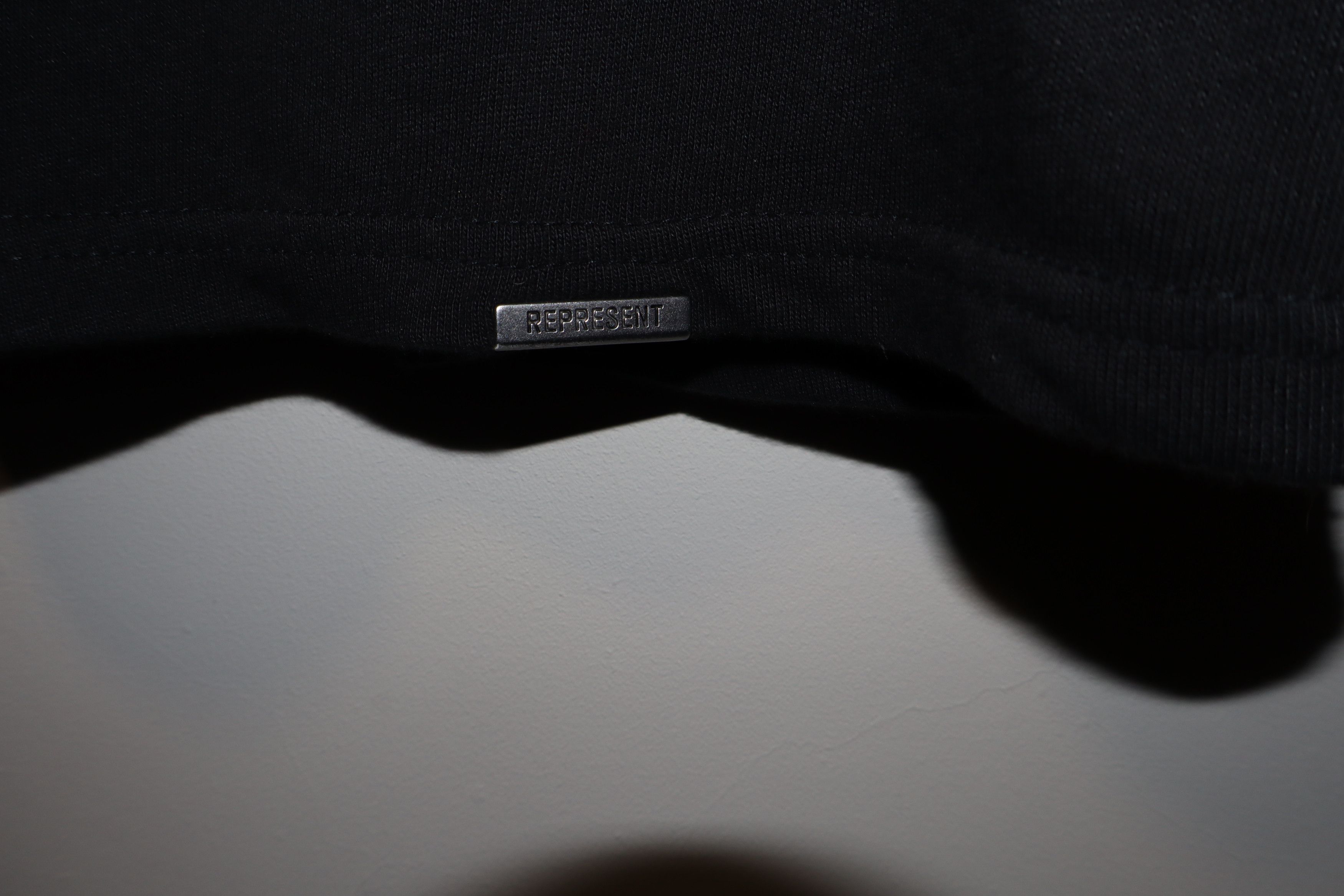 Represent Clo. APPLIQUE INITIAL T-SHIRT Size US M / EU 48-50 / 2 - 7 Thumbnail