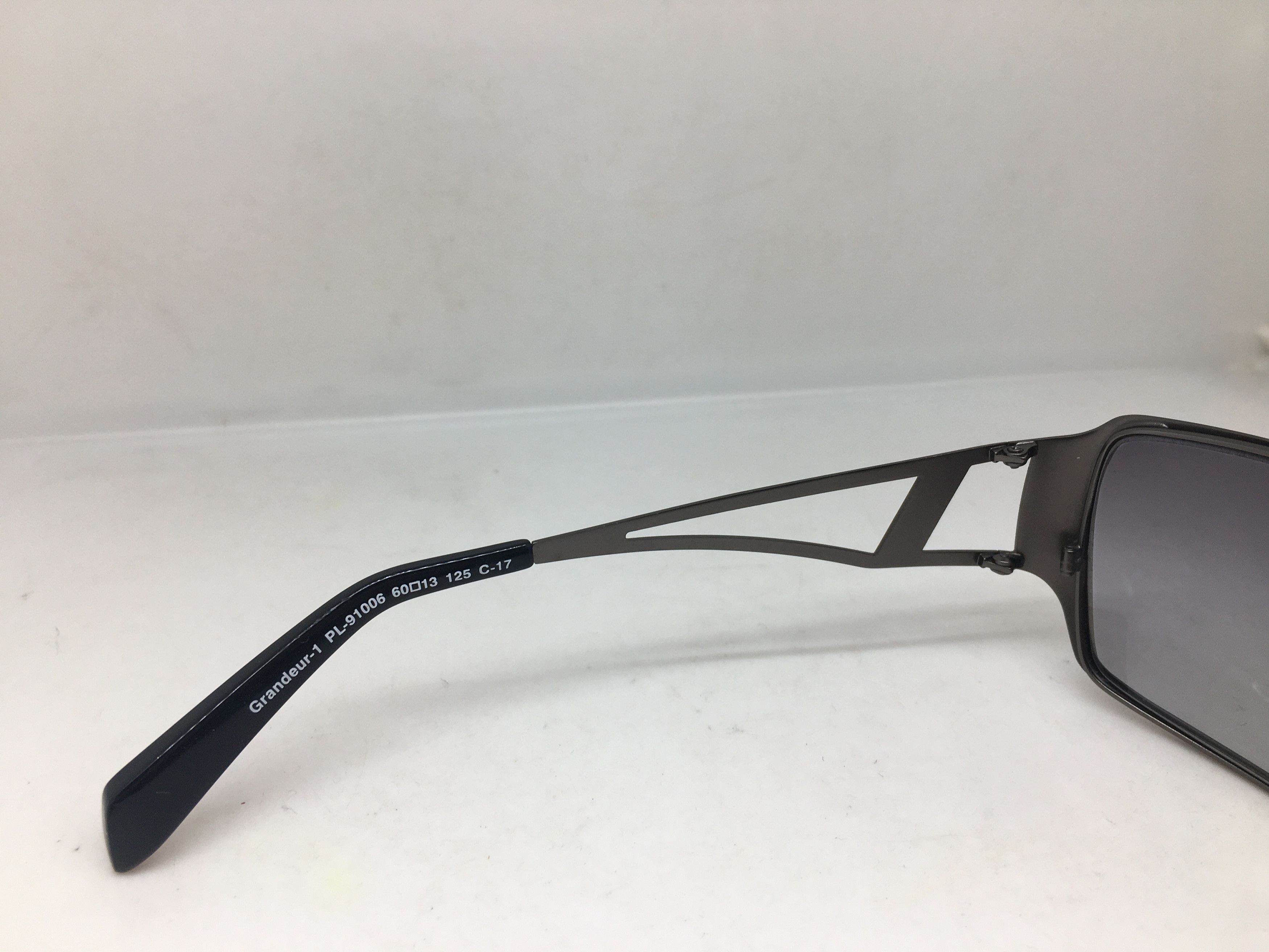 Playboy Playboy USA PL91006 Gray Silver Sunglasses Frame Size ONE SIZE - 6 Thumbnail