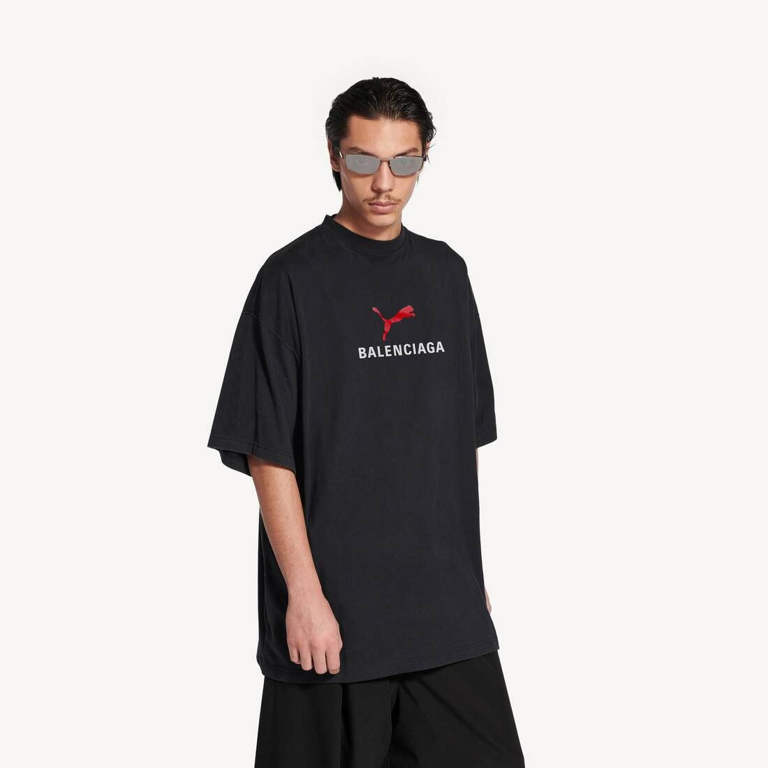 Balenciaga × Puma o1tr1nto0326 Oversized T-Shirt in Faded Black Size US XL / EU 56 / 4 - 4 Thumbnail