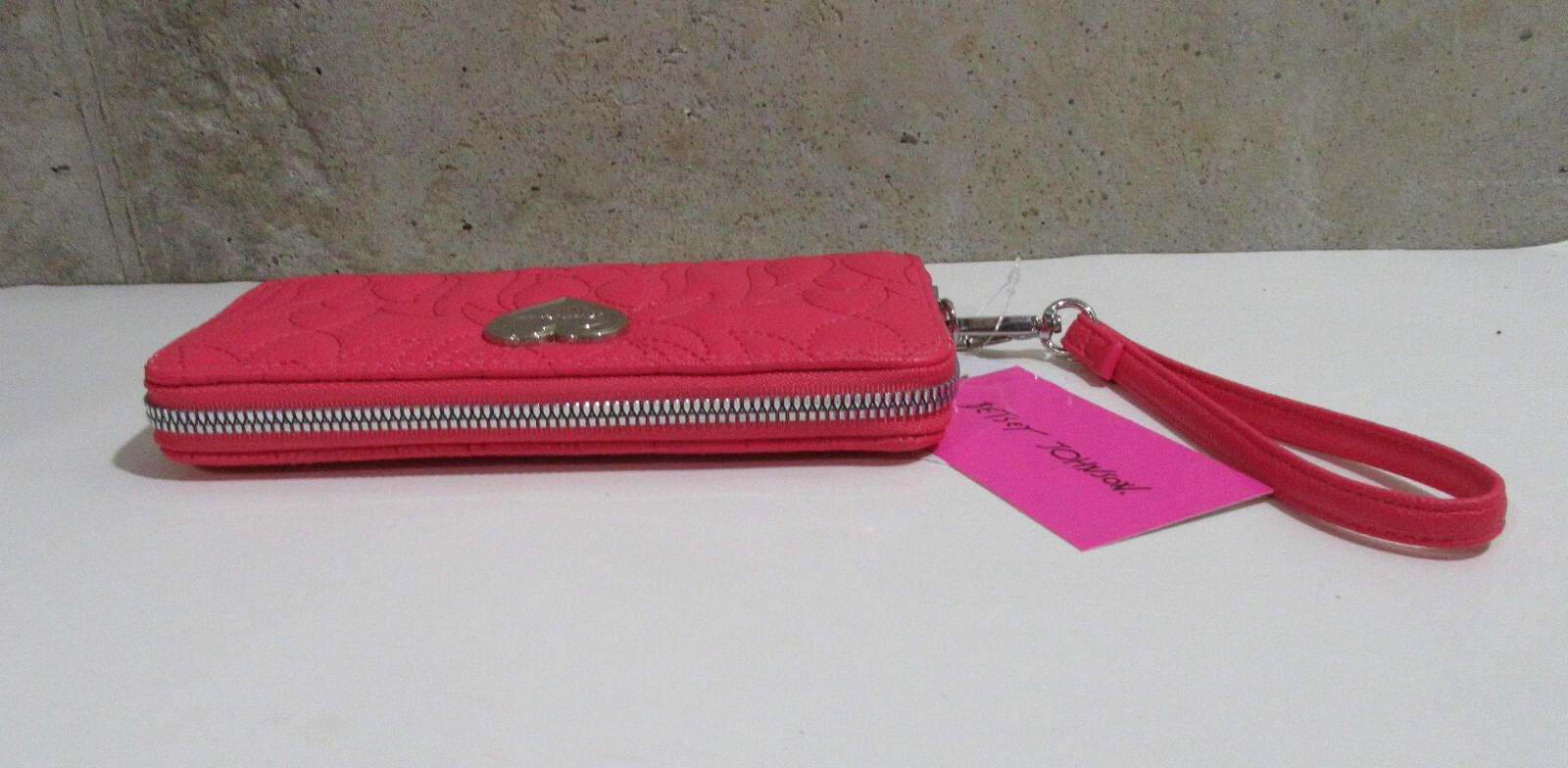 Designer Betsey Johnson Zip Around Wallet Puffy Flowers Coral Pink Size ONE SIZE - 6 Thumbnail