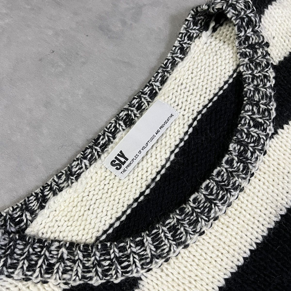 SLY 2000s SLY Striped Knit Sweater Size S / US 4 / IT 40 - 3 Thumbnail