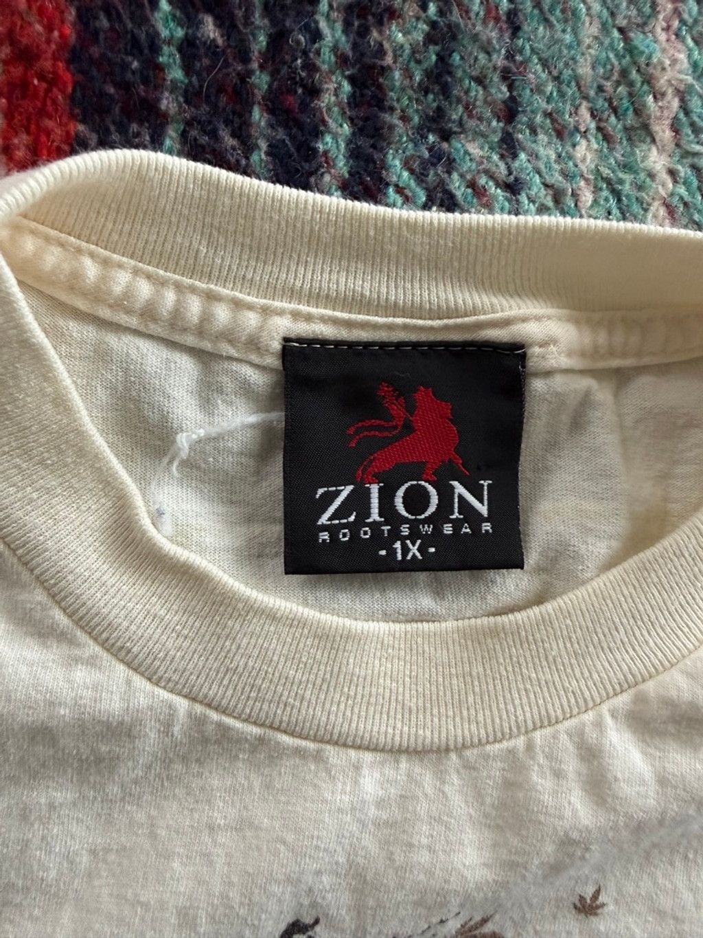 Zion Rootswear Zion Rootswear Bob Marley Graphic Tee XL Off-White Brown Size US XL / EU 56 / 4 - 6 Thumbnail