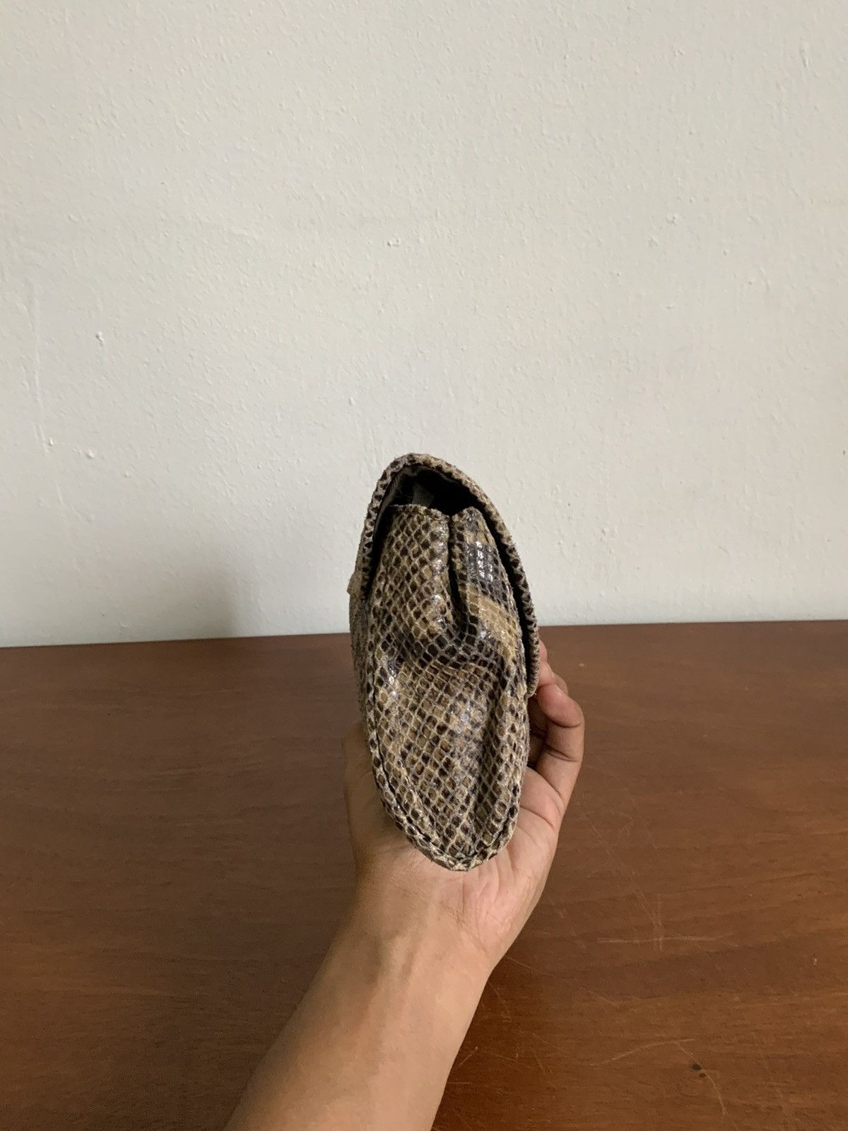 Banana Republic Banana Republic Python Leather Clutch Bag Size ONE SIZE - 6 Thumbnail