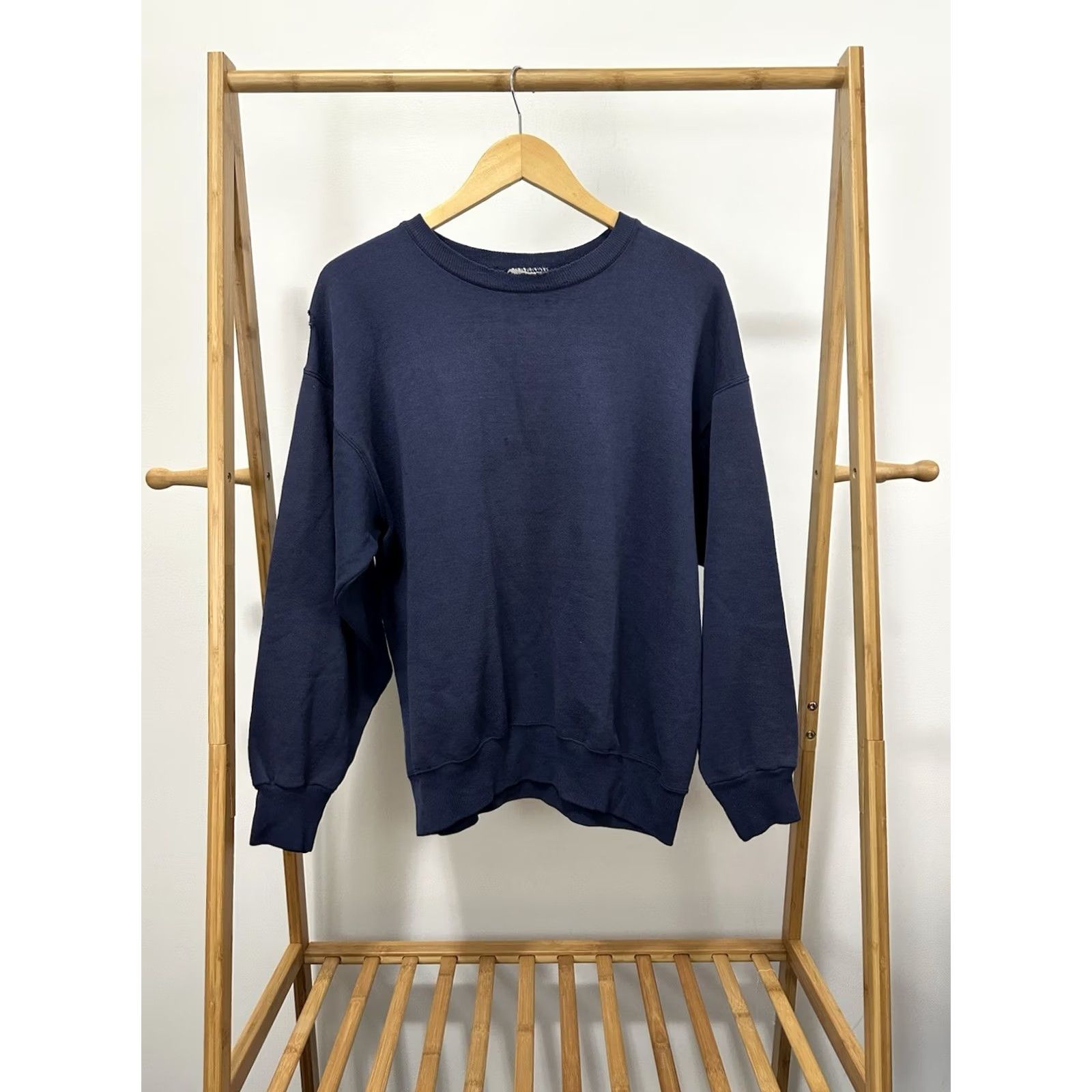 Hanes VTG Hanes Gradient Sun Faded Worn Cotton Boxy Sweatshirt Navy L Men Shirt Pullover 90s Decade Womens Mens Girls Boys Size US L / EU 52-54 / 3 - 2 Thumbnail