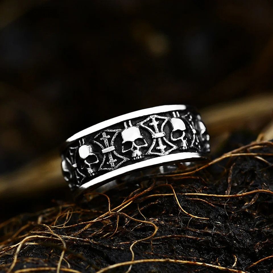 Vintage Skull Rings For Men Women Size ONE SIZE - 2 Thumbnail