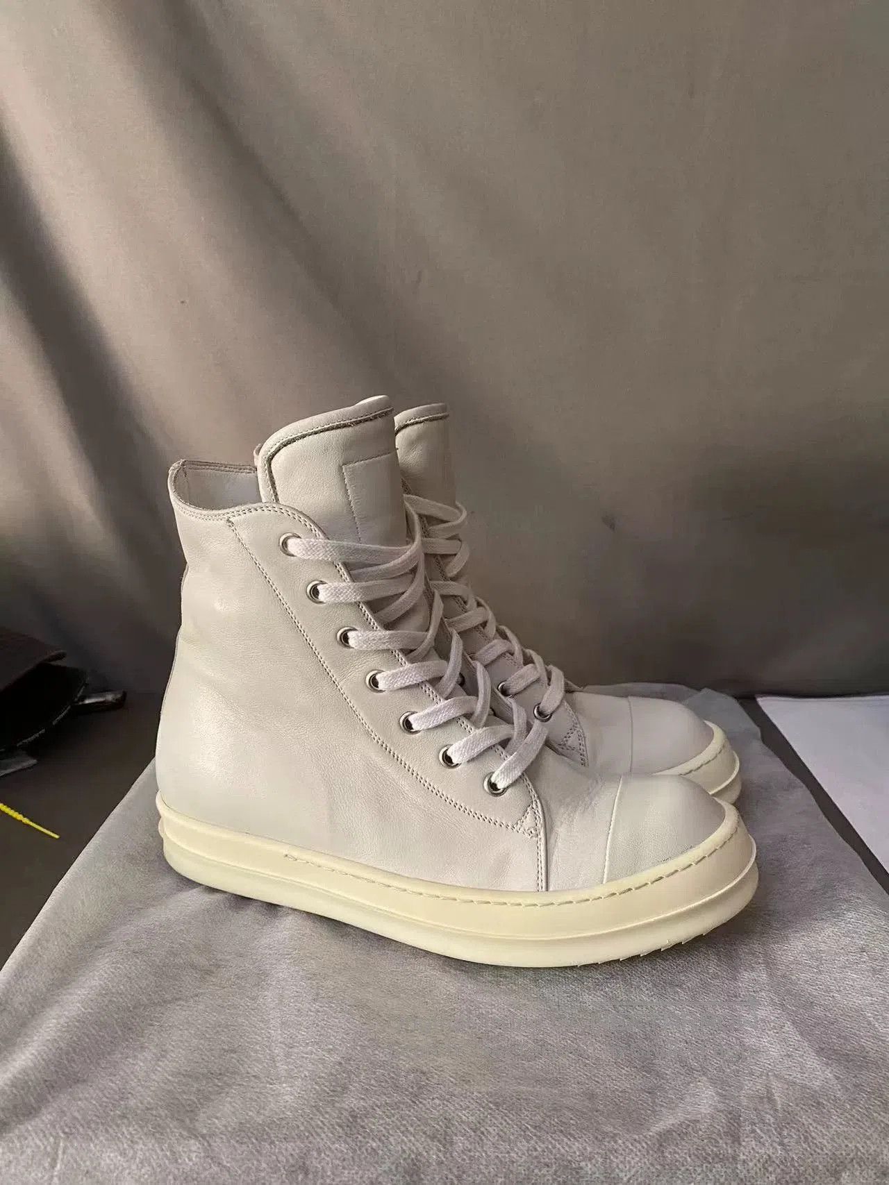 Rick Owens Rick Owens High-Top Leather Sneakers. Size US 7 / IT 37 - 1 Thumbnail