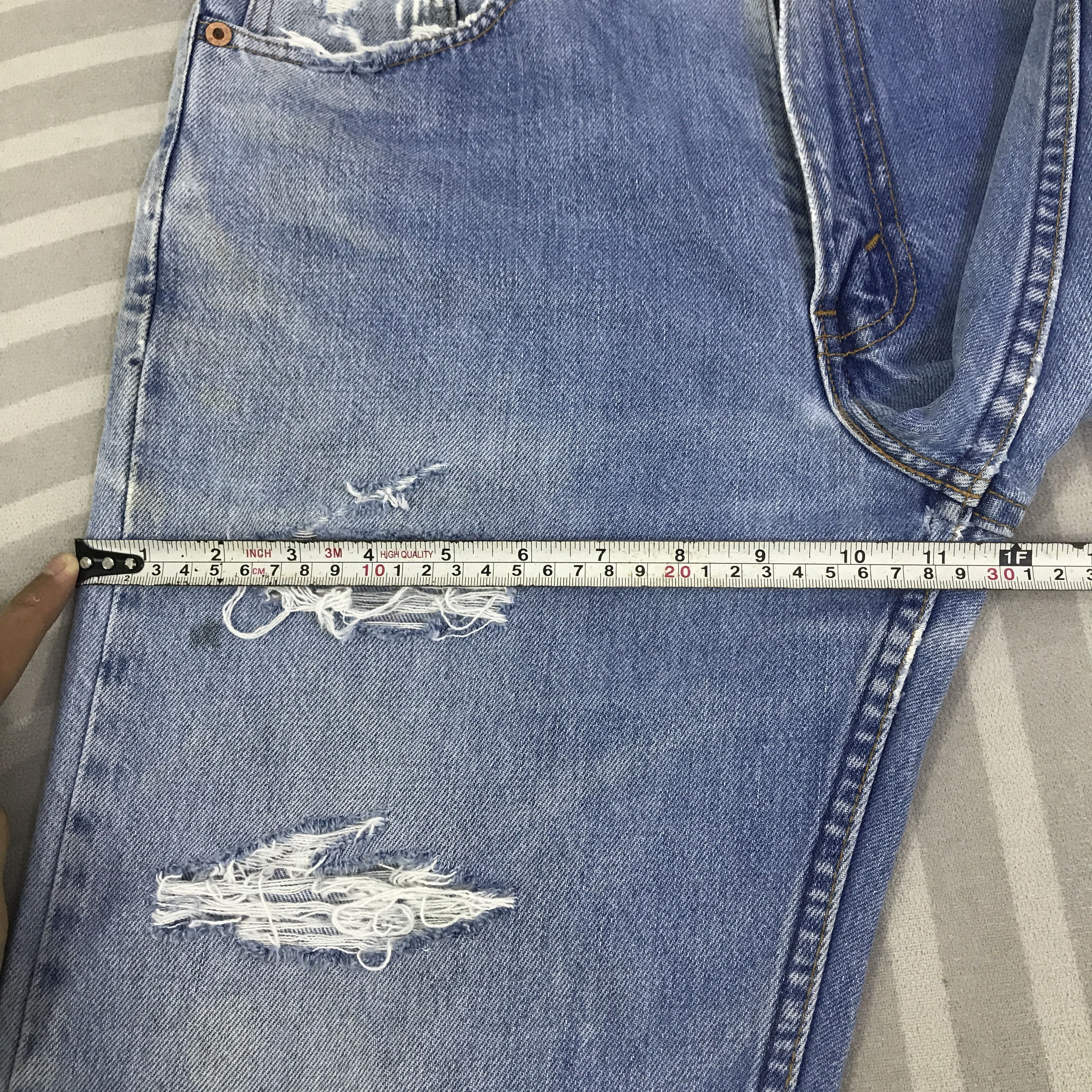 Levi's Vintage Levis Distressed Jeans pants K129B14 Size US 30 / EU 46 - 9 Thumbnail