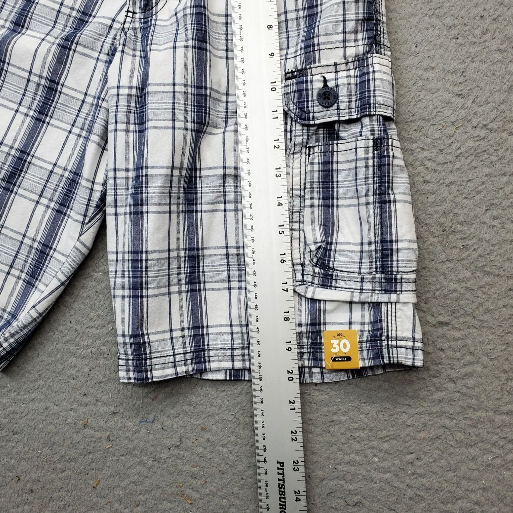 Lee Lee Cargo Shorts Mens Size 30 Multicolor Plaid Belted Wyoming Outdoor 11" Inseam Size US 30 / EU 46 - 4 Thumbnail