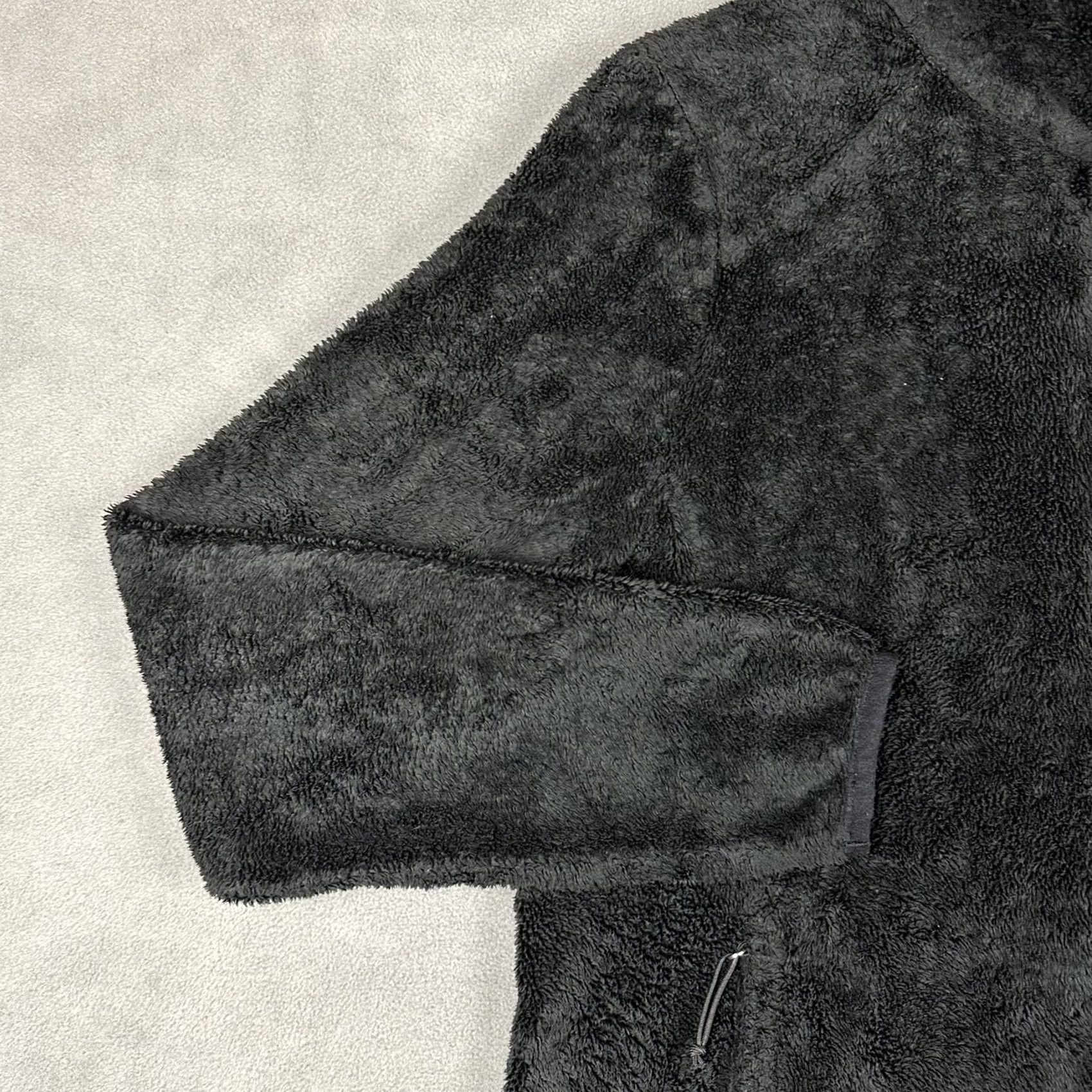 The North Face The North Face Jacket Womens Medium Black Osito 2 Fleece Full Zip High Pile Size M / US 6-8 / IT 42-44 - 4 Thumbnail