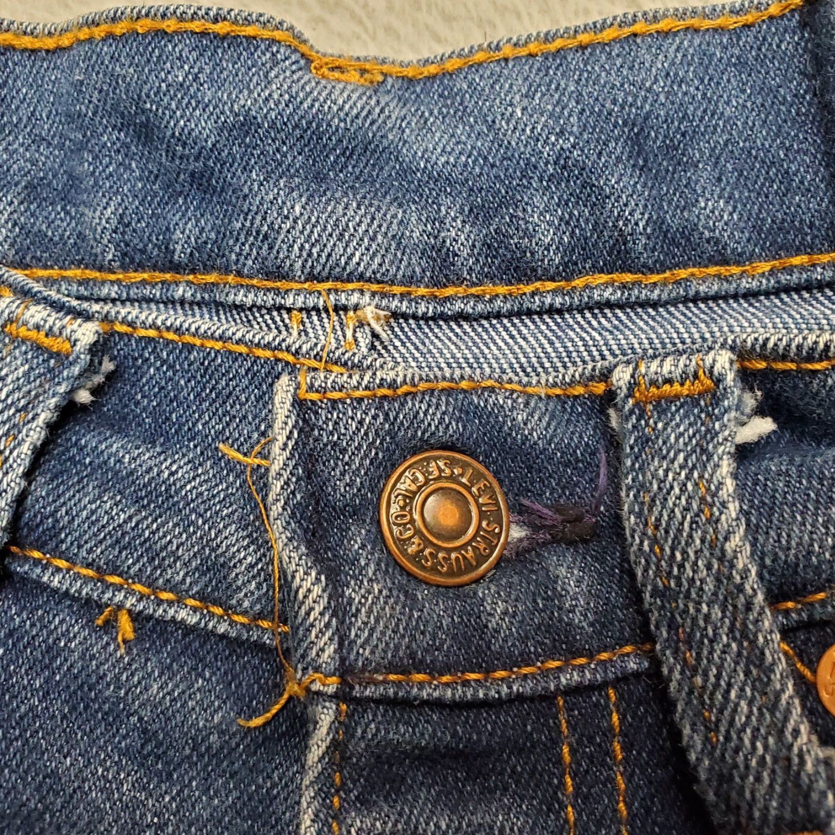 Vintage VINTAGE Levis Jeans Womens 33x31 Blue Denim 515 Boot Cut Everyday Riding Casual Size 24" / US 00 / IT 34 - 4 Thumbnail