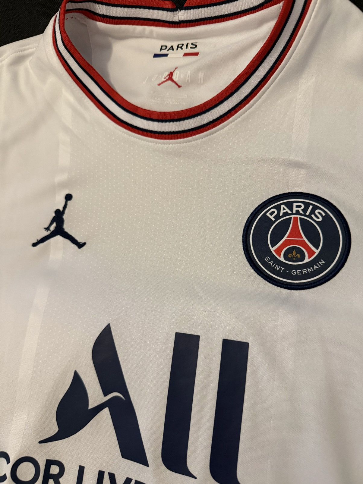 Nike PSG 2021/22 Fourth Jersey Jordan Nike Size S Size US S / EU 44-46 / 1 - 3 Thumbnail