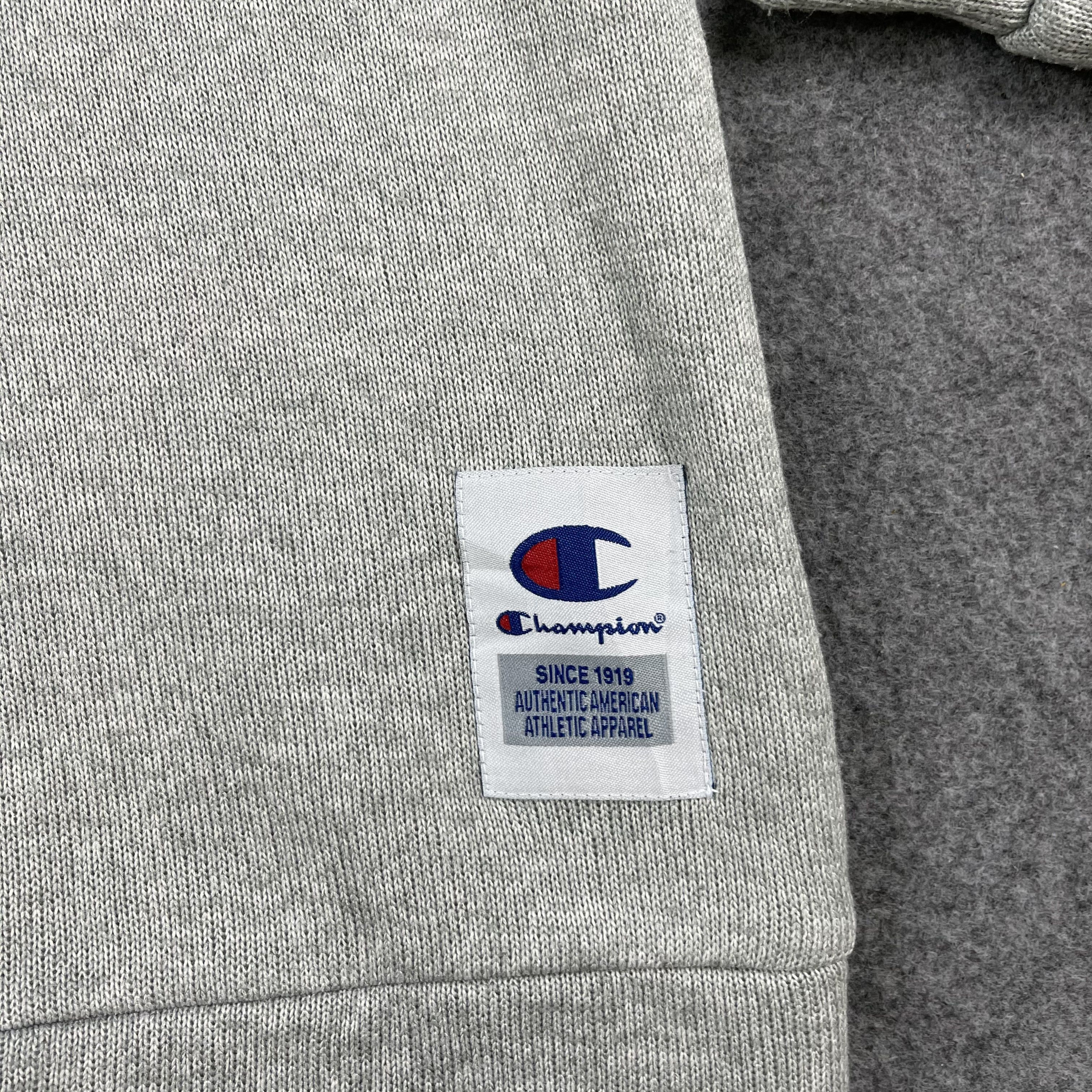 Champion Vintage Champion Sweatshirt Size US S / EU 44-46 / 1 - 5 Thumbnail