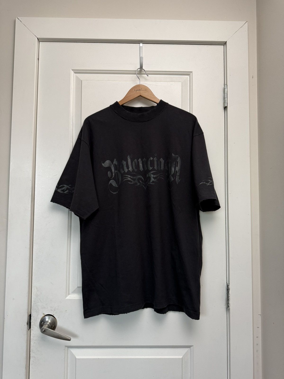 Balenciaga SS25 Tacky Y2K Vintage Gothic Print Logo Shirt