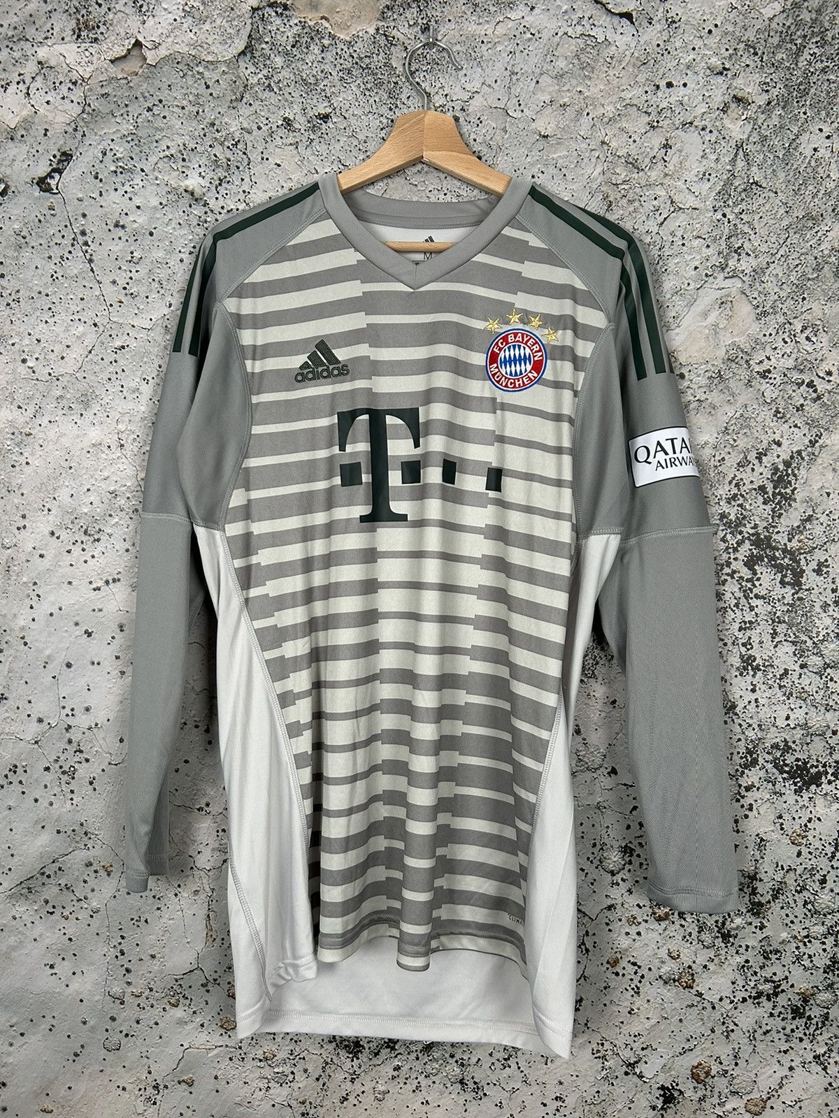 Adidas Vintage FC Bayern Munchen Soccer Jersey Football Goalkeeper Size US M / EU 48-50 / 2 - 1 Thumbnail