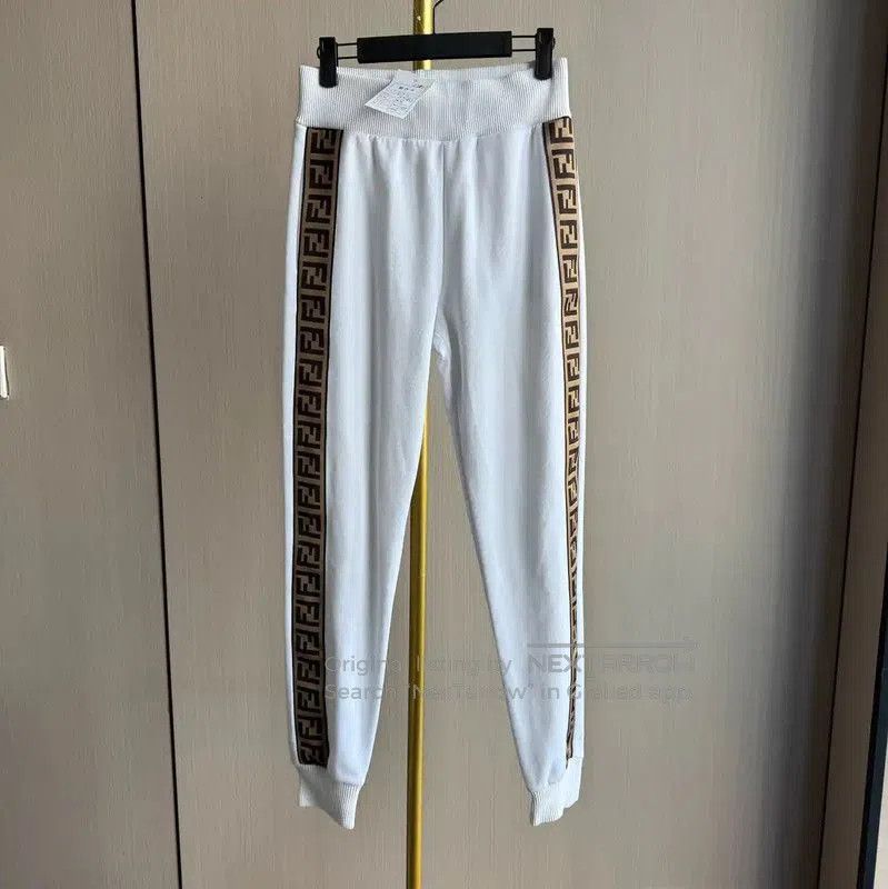 Fendi Fendi White Cotton Casual Women's Pants . Size 28" / US 6 / IT 42 - 1 Thumbnail