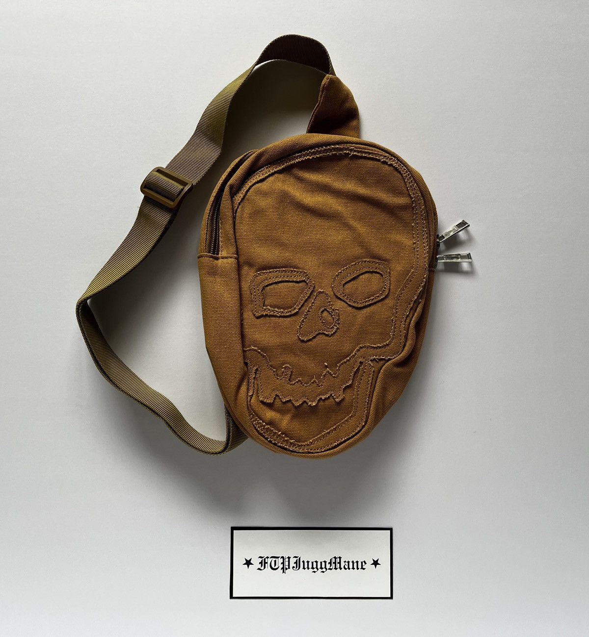 TeamSESH Teamsesh Crossbody SESH Skull Bag Team Sesh Bones Size ONE SIZE - 1 Thumbnail
