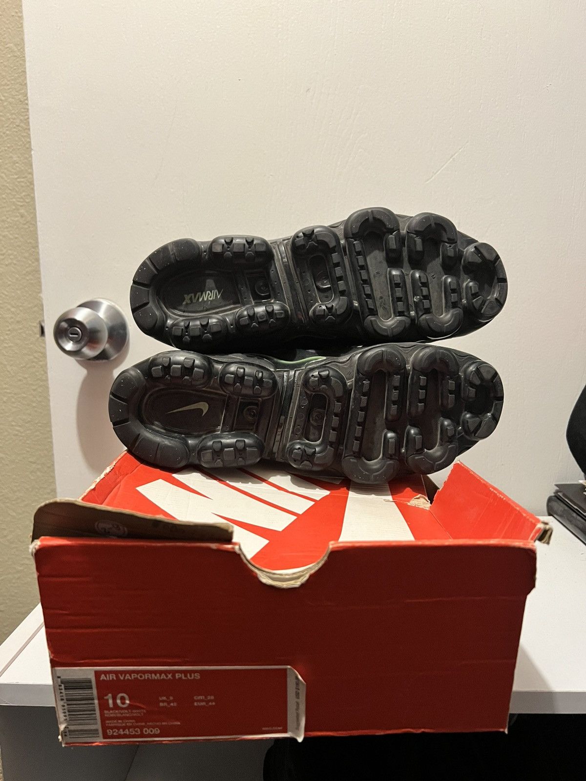 Nike Nike Vapormax 95 Neon Size US 10 / EU 43 - 5 Thumbnail