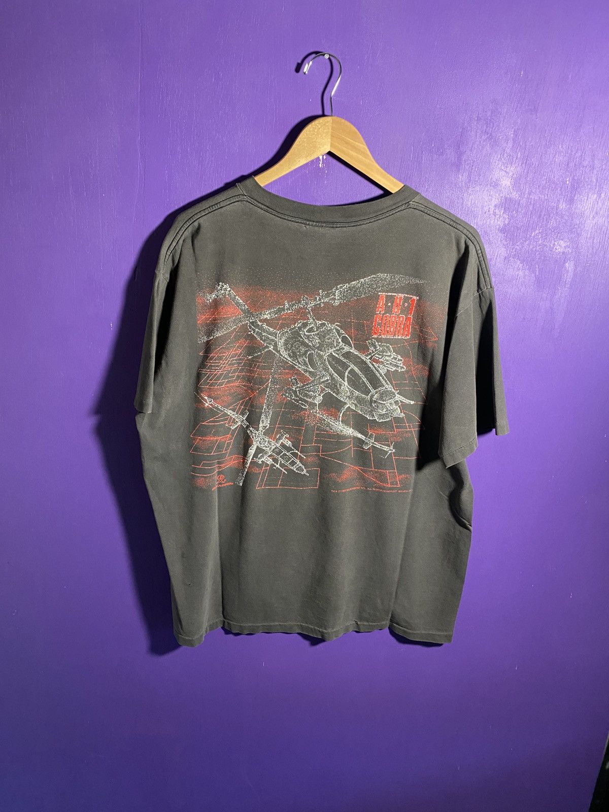 Other Vintage 90s AH-1 Cobra helicopter military faded t-shirt Size US XL / EU 56 / 4 - 2 Thumbnail