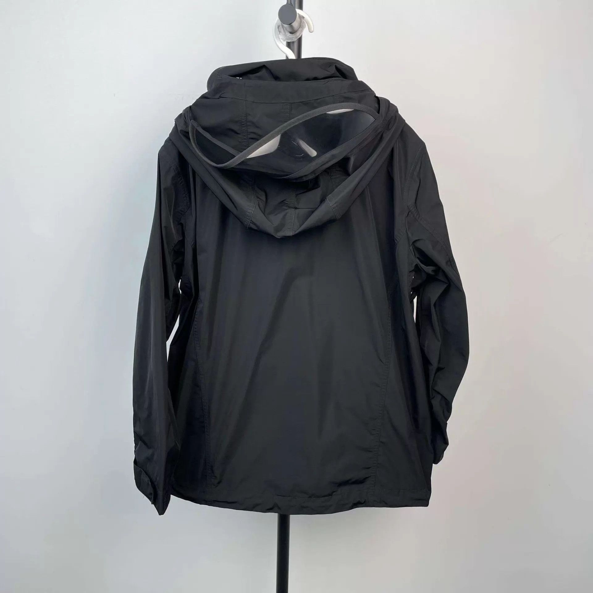 Burberry Burberry 95 New Black Polyester Trench Coat 36 Size XS / US 0-2 / IT 36-38 - 2 Thumbnail