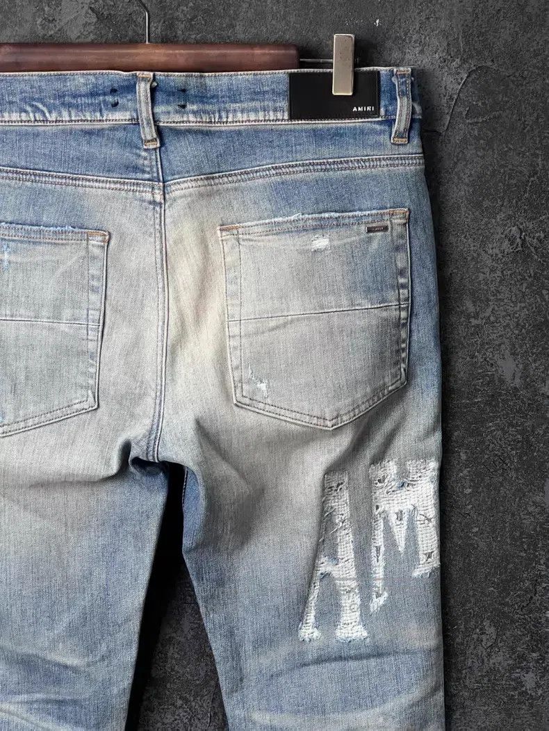 Amiri Amiri Size 33 Blue hole-in-the-elbows jeans Size US 33 - 6 Thumbnail