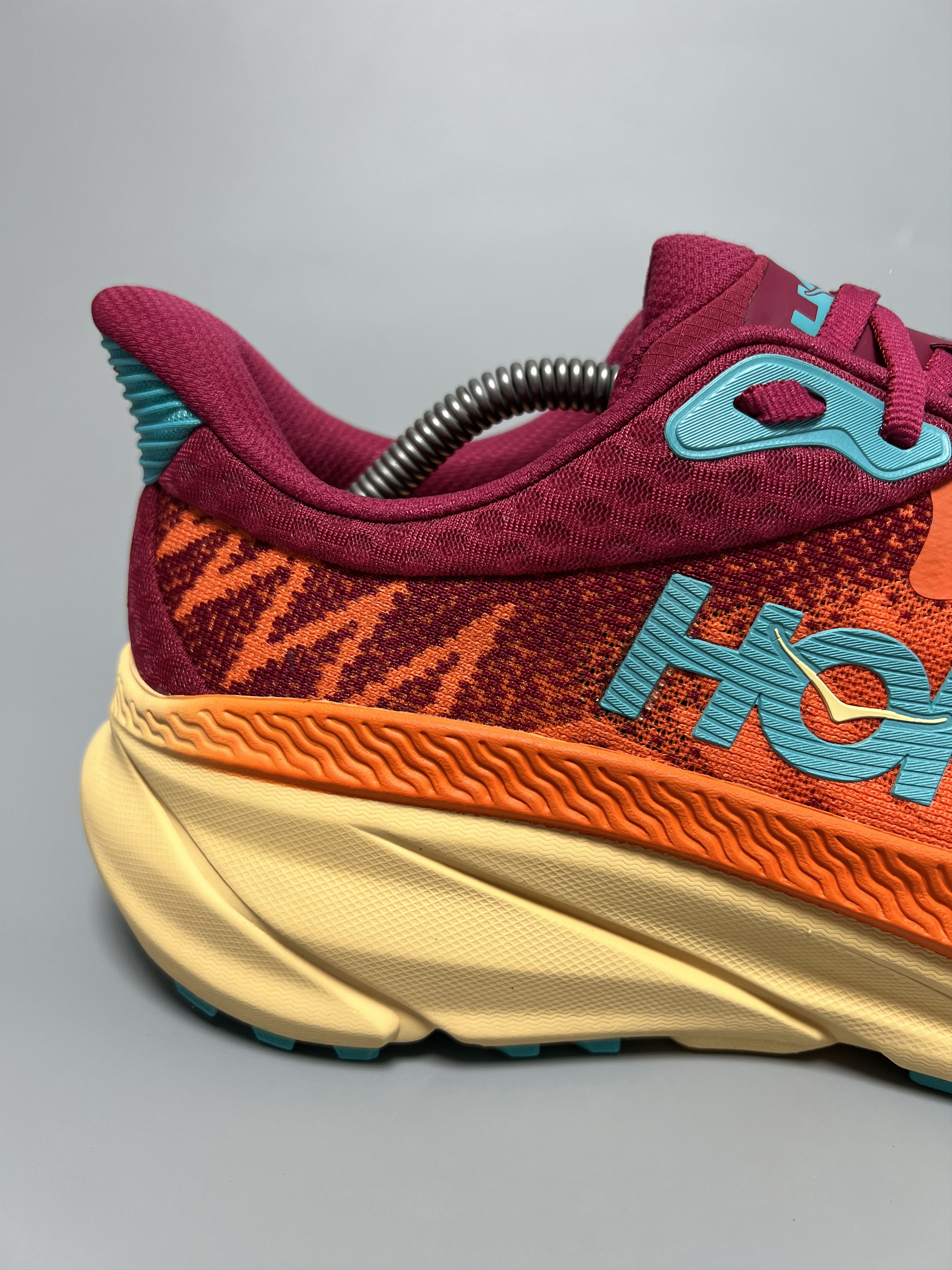 Hoka 9D Hoka One One Challenger ATR7 Men's Trail Running Shoes Size US 9 / EU 42 - 12 Thumbnail