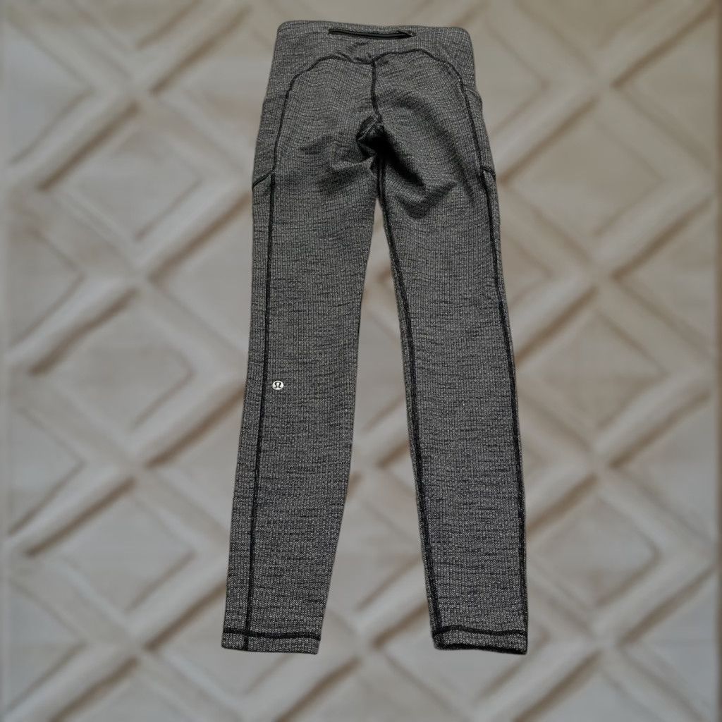 Lululemon Lululemon Wunder Under Leggings Womens 6 Gray Compression Active Gym Yoga 26x28 Skinny Leggings Inseam 26 in Regular Size Type Size 28" / US 6 / IT 42 - 1 Thumbnail
