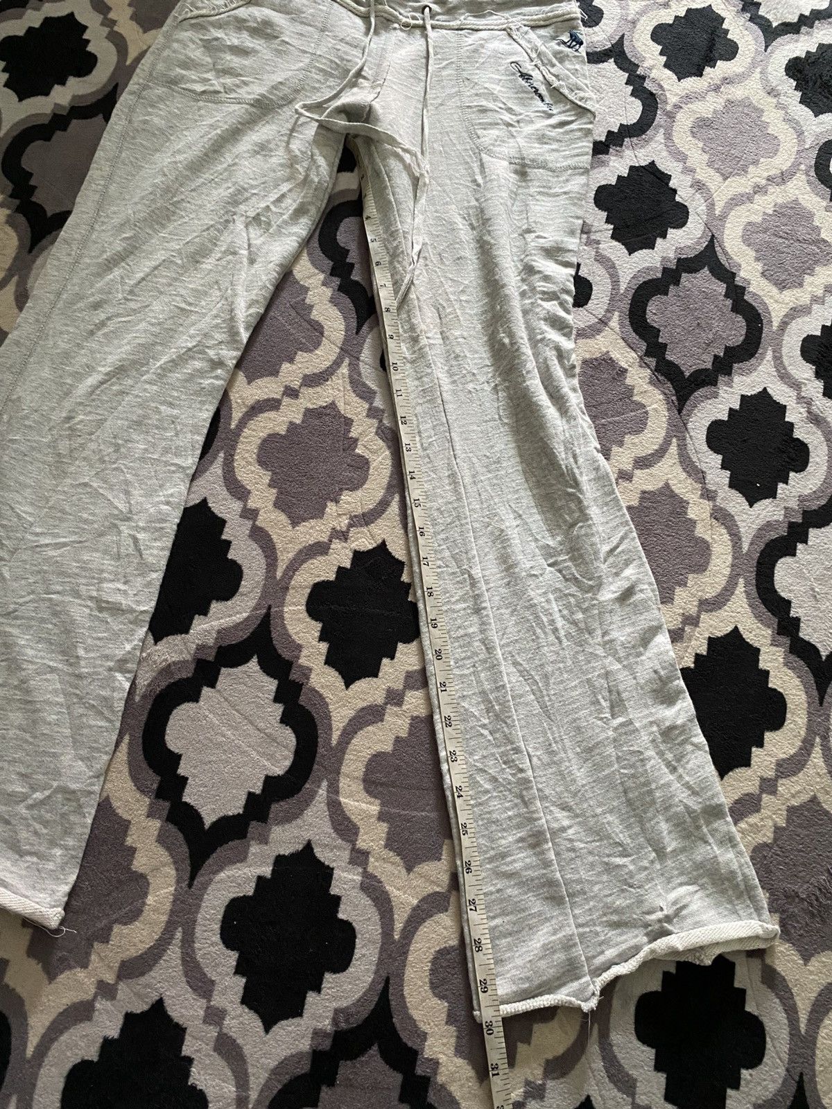 Abercrombie & Fitch Abercrombie distressed flared sweatpants lgb style Size US 28 / EU 44 - 8 Thumbnail