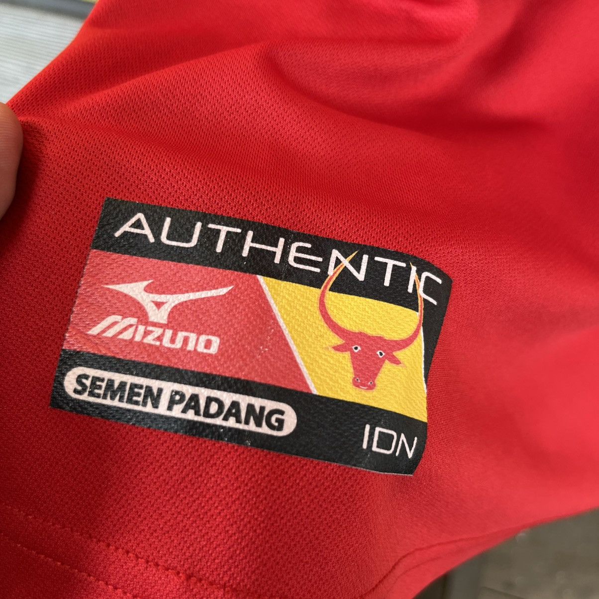 Other VERY RARE SEMEN PADANG FC LIGA 1 INDONESIA MATCH WORN JERSEY Size US L / EU 52-54 / 3 - 5 Thumbnail