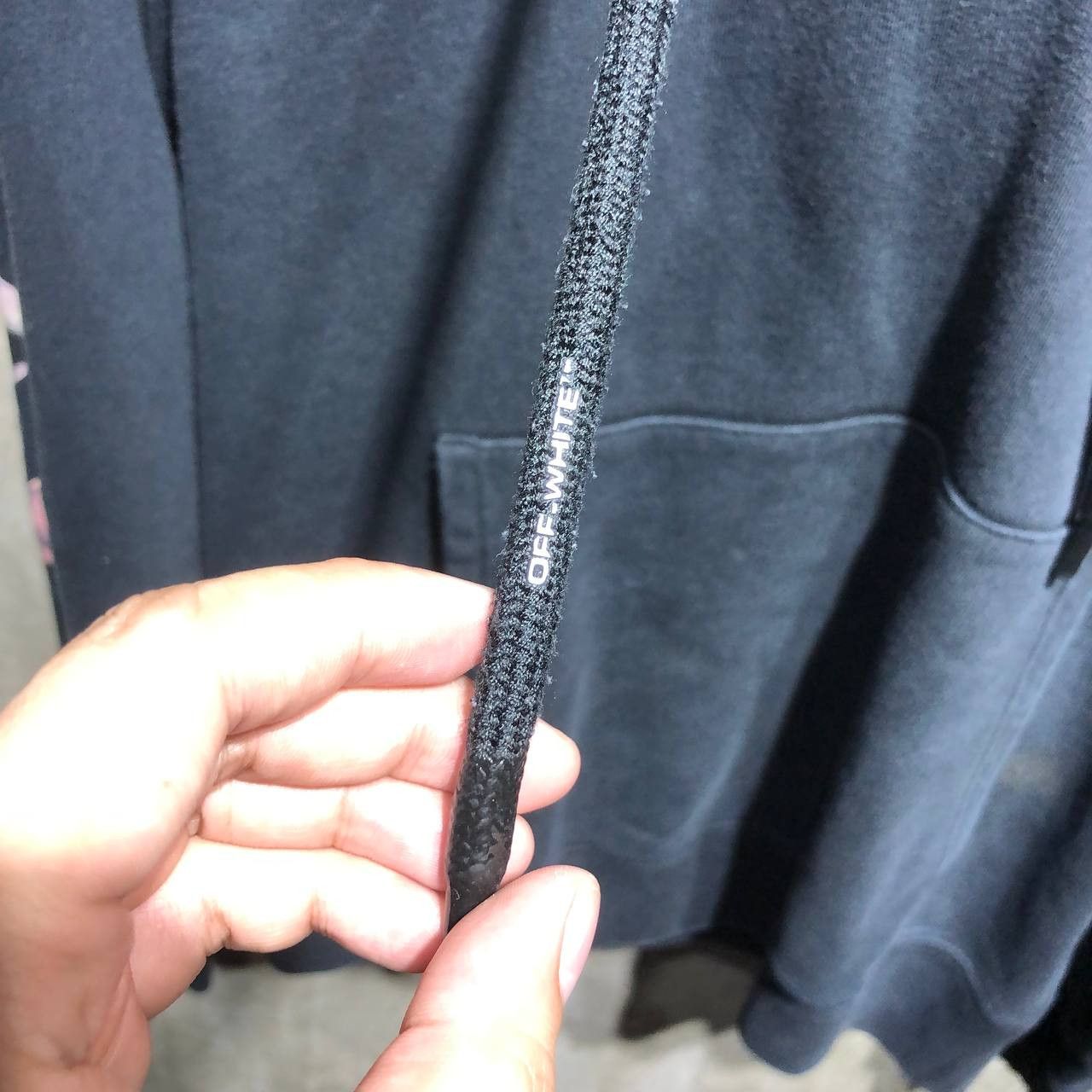 Off-White Off-White SS20 Caravaggio Arrows hoodie Size US L / EU 52-54 / 3 - 11 Thumbnail