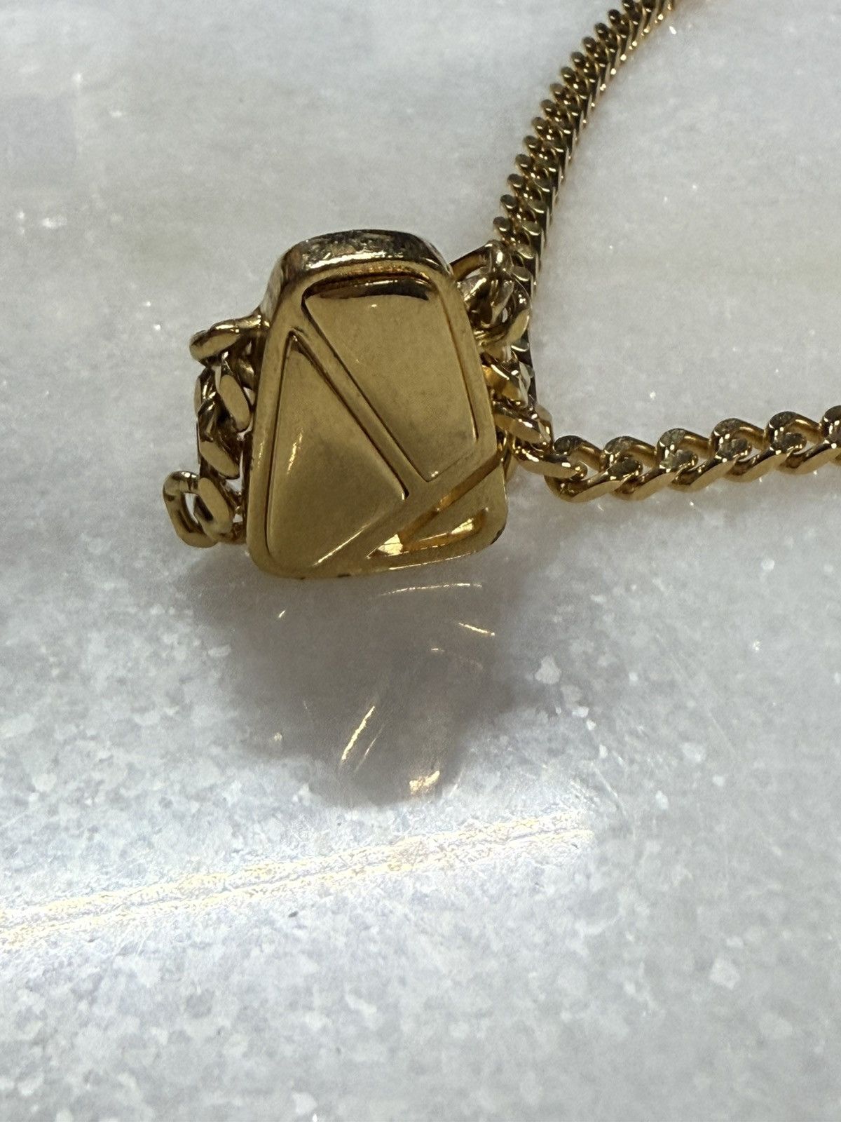 Givenchy Givenchy Gold Cuban Necklace Women’s Chain Preowned Size ONE SIZE - 6 Thumbnail
