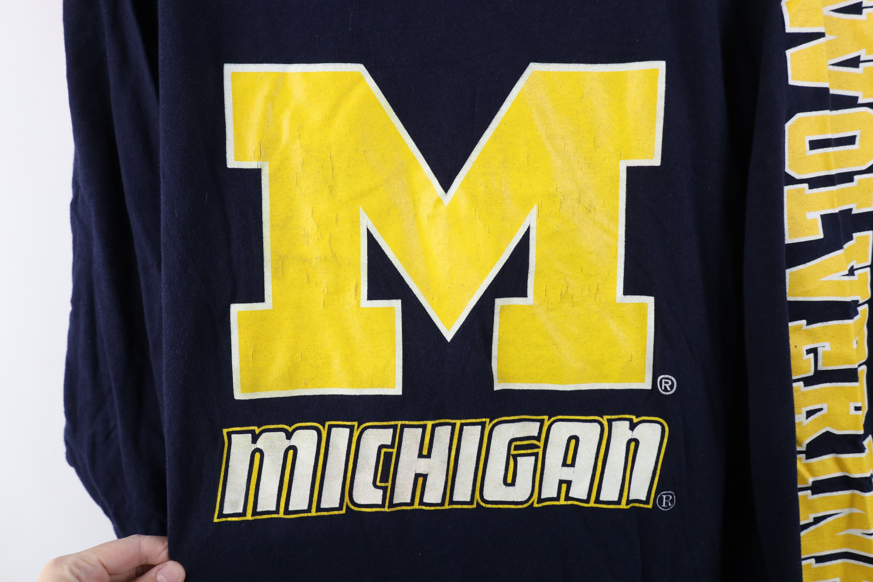 Vintage Vintage Y2K Heavy University of Michigan Long Sleeve T-Shirt Size US L / EU 52-54 / 3 - 4 Thumbnail