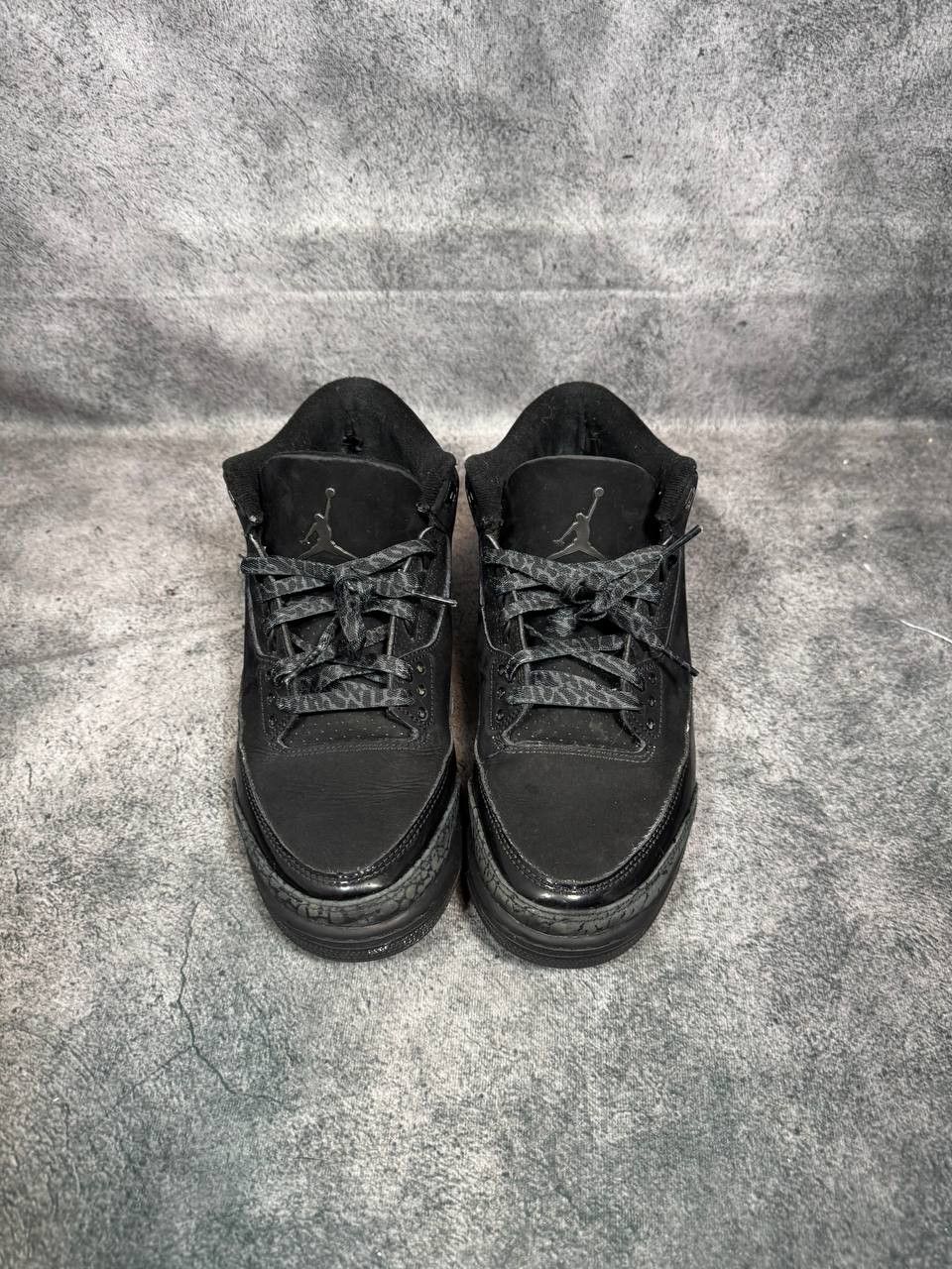 Jordan Brand Size 8 | Jordan 3 Black Cat No Box | Pre-Owned Size US 8 / EU 41 - 2 Thumbnail