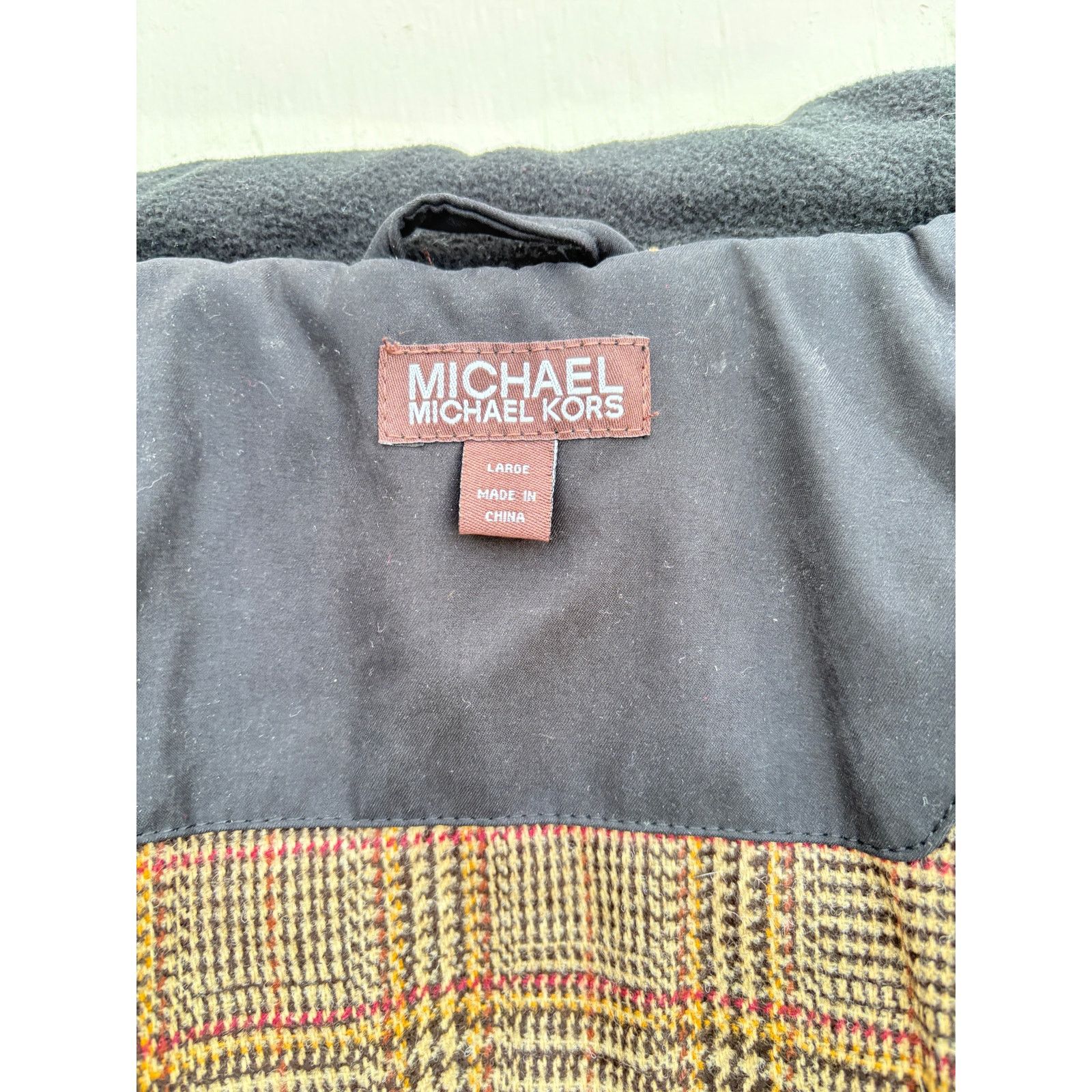 Michael Kors "Micheal Khors jacket mens medium black soft shelljacket" Size US M / EU 48-50 / 2 - 5 Thumbnail