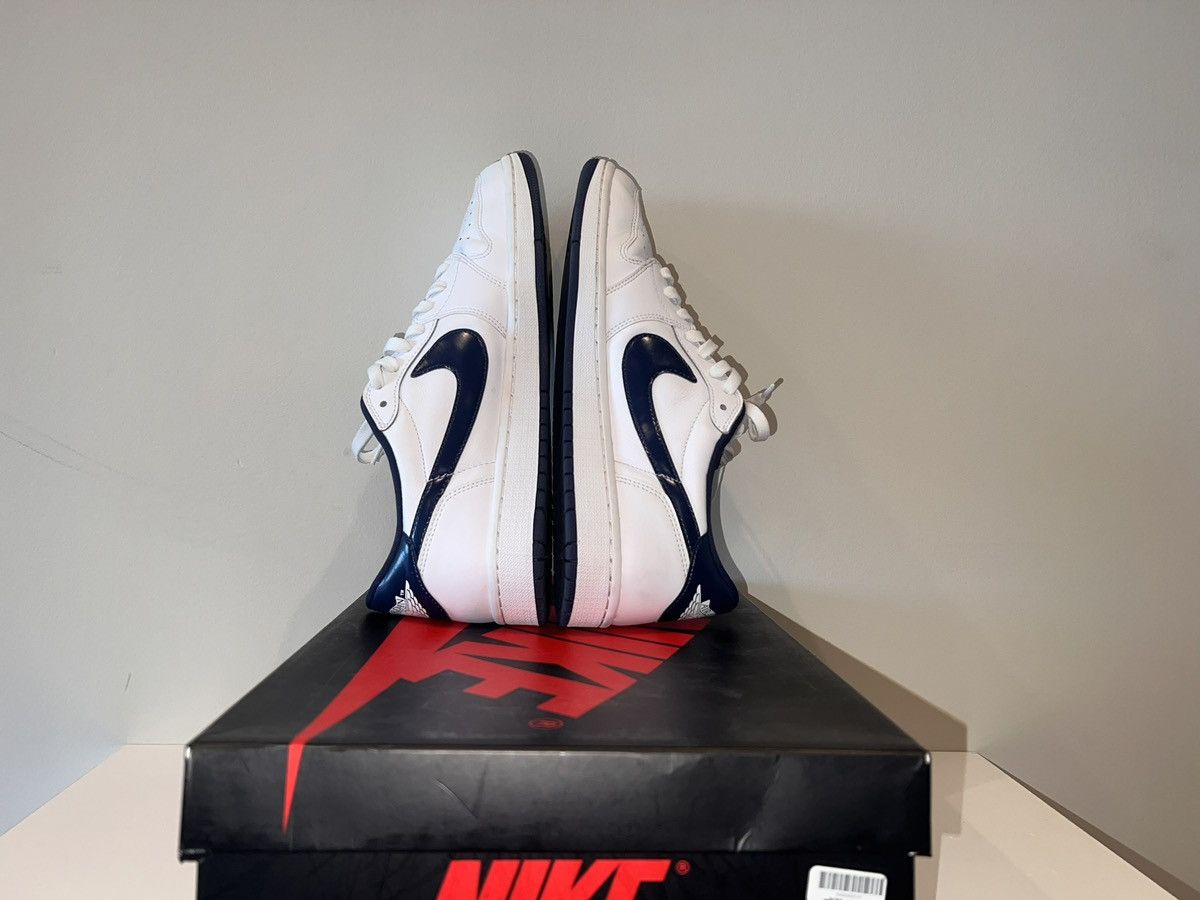 Nike 2016 Nike Air Jordan 1 Retro Low OG White Midnight Navy Size US 11 / EU 44 - 9 Thumbnail
