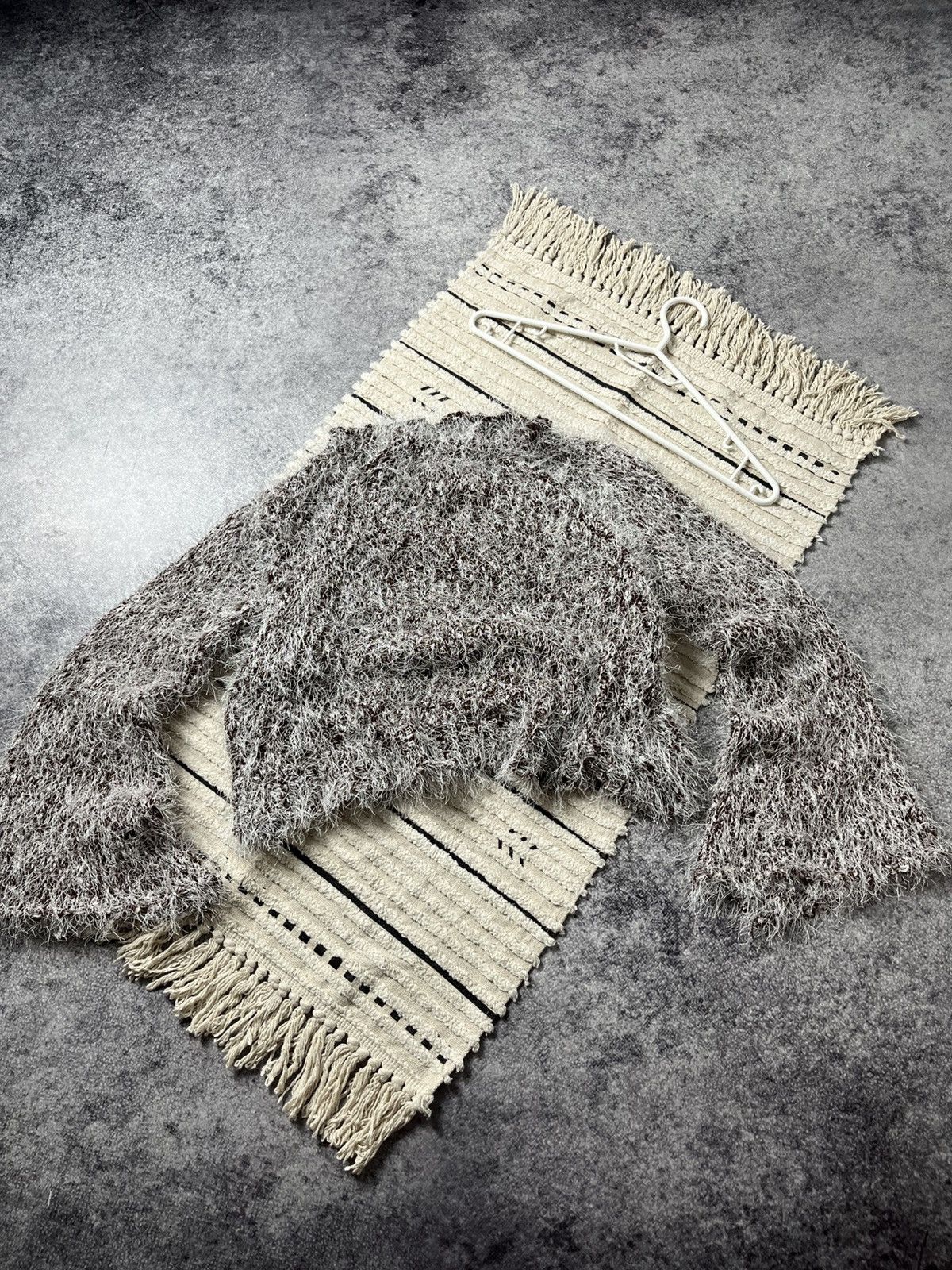 Hysteric Glamour 🔥00'S RICK OWENS VIBE FAUX FUR MOHAIR CROPPED SWEATER 00'S Size US S / EU 44-46 / 1 - 2 Thumbnail