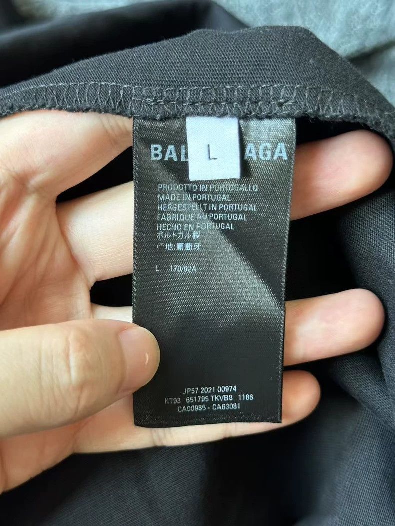 Balenciaga Balenciaga Destroy Letter Short Sleeve 2503-Nextarrow Size US L / EU 52-54 / 3 - 4 Thumbnail