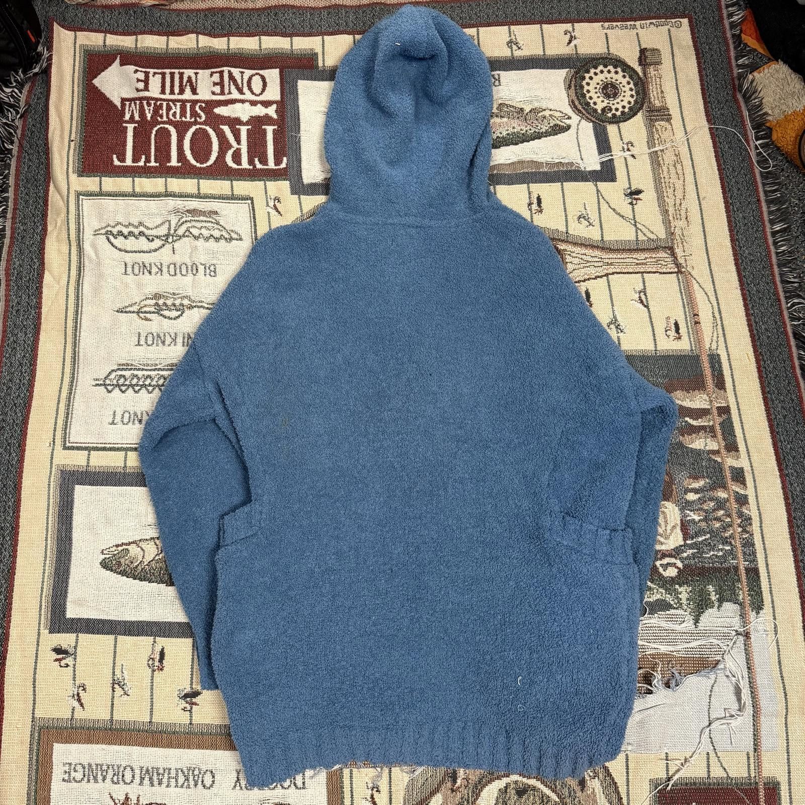 Ugg UGG Franca Travel Sweater Blue and Fuzzy Size S / US 4 / IT 40 - 2 Thumbnail