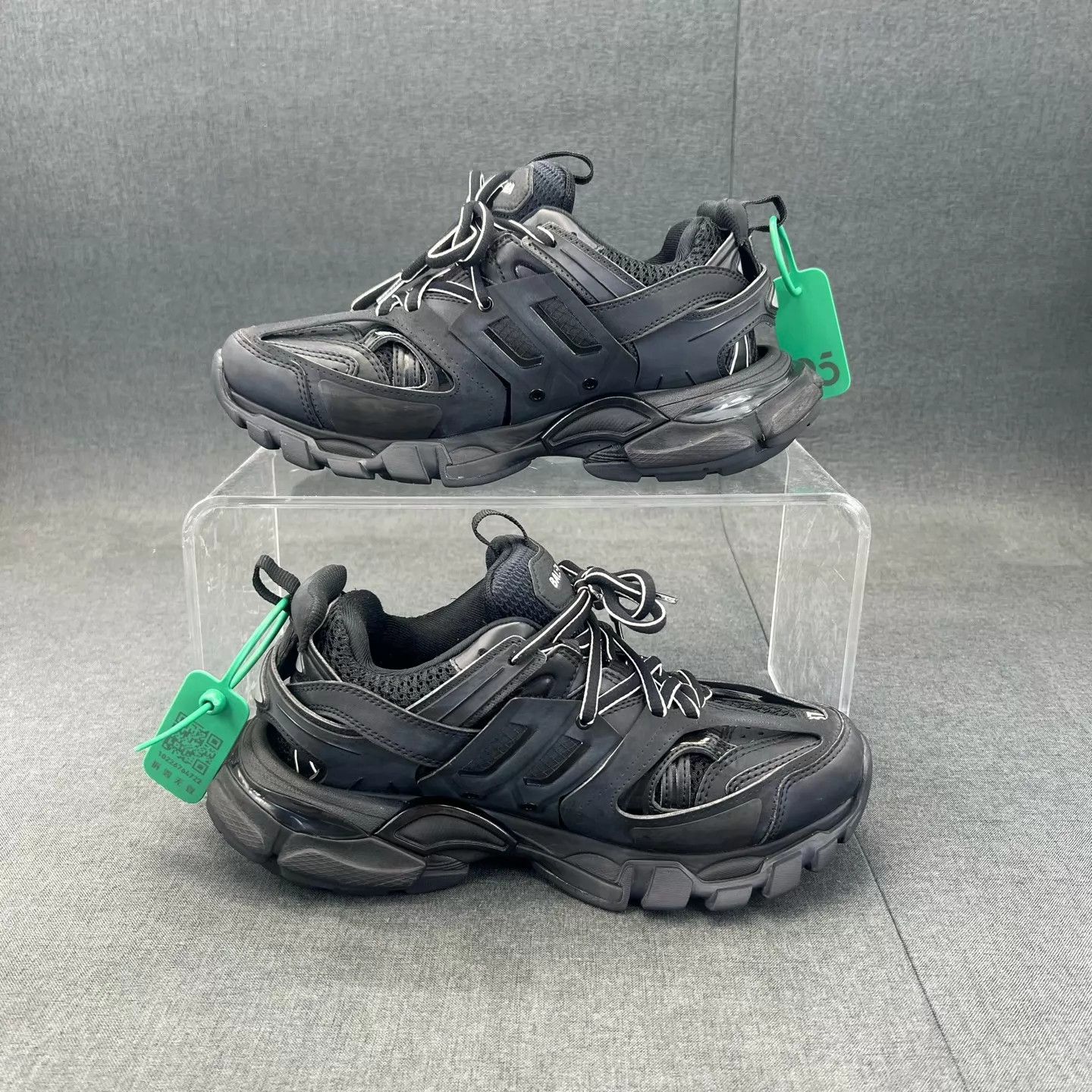 Balenciaga Balenciaga Track Black 37 99 New Size US 7 / IT 37 - 2 Thumbnail