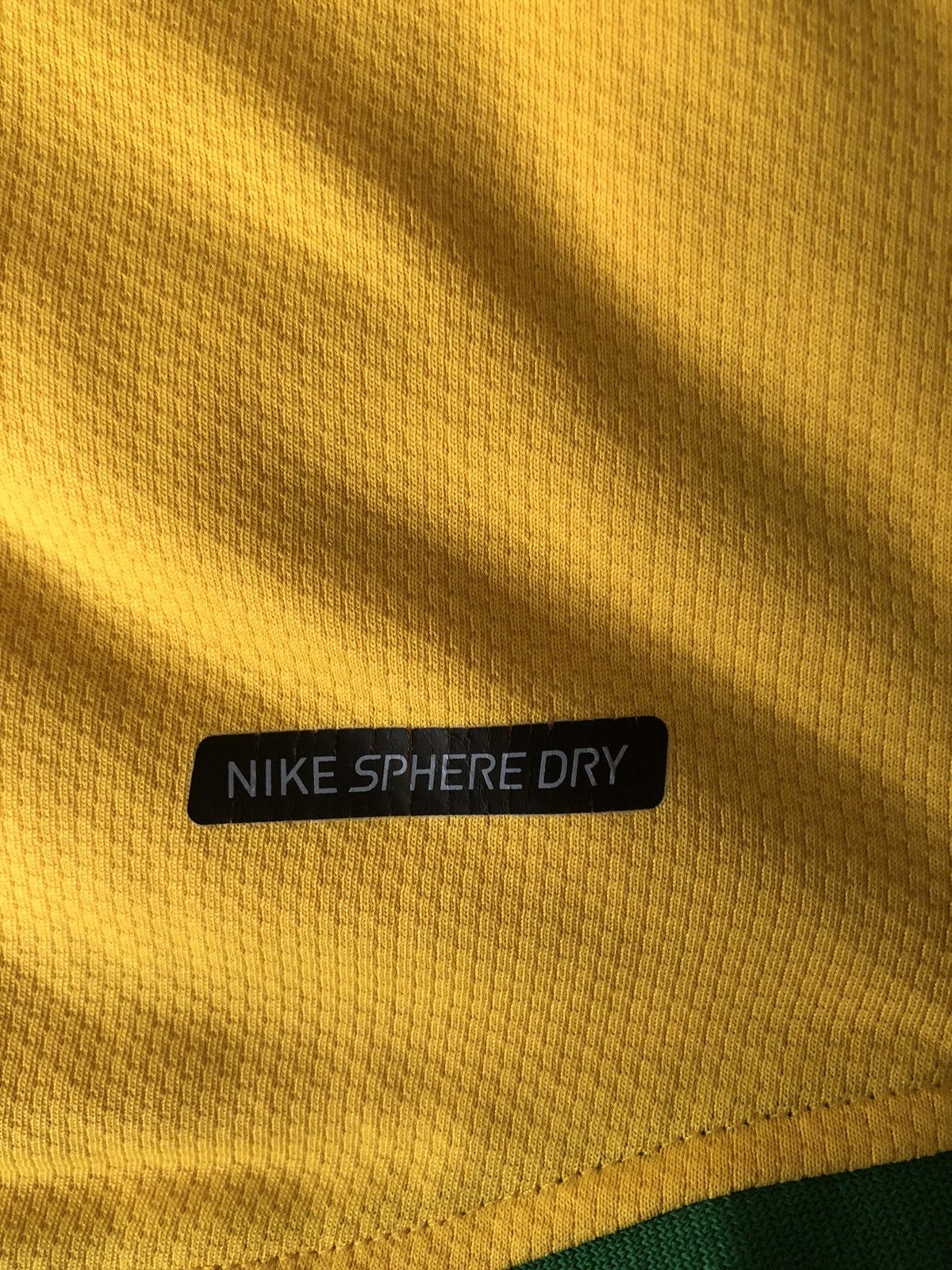 Nike × Vintage Brazil vintage football jersey Size US L / EU 52-54 / 3 - 7 Thumbnail
