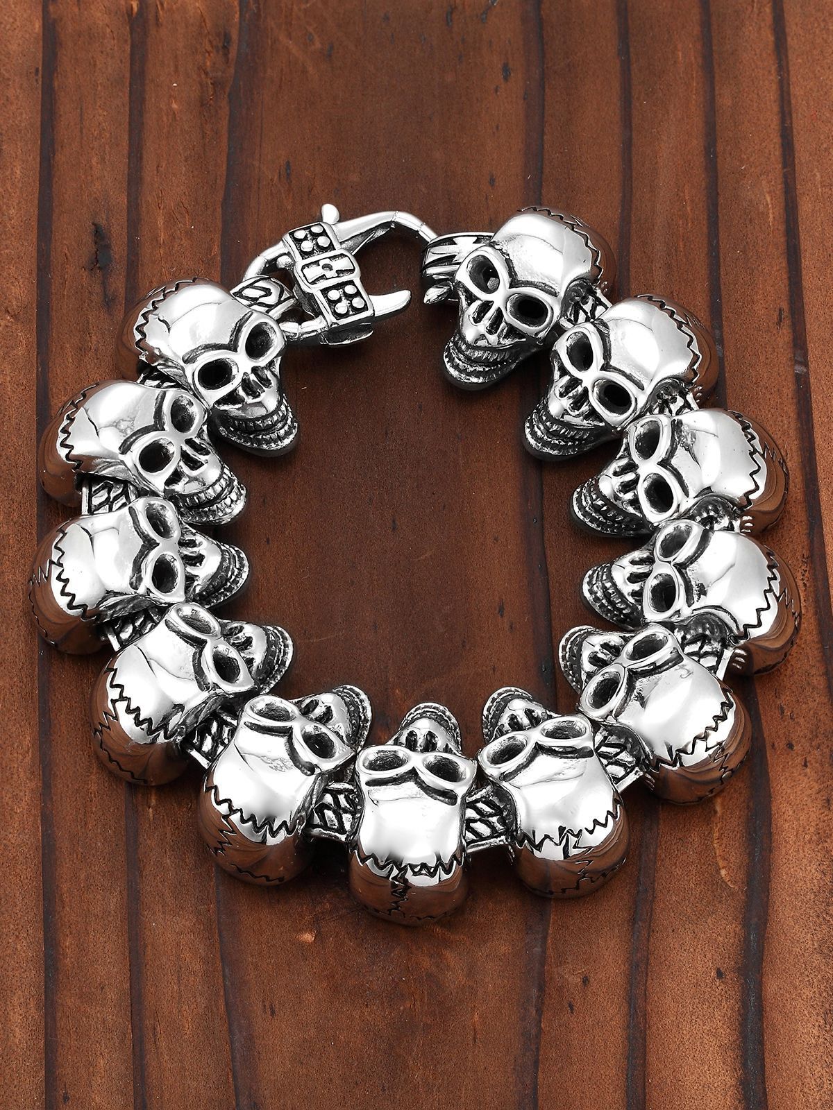 Other 21.5cm Titanium Steel 12 Skulls Super Domineering Bracelet Size ONE SIZE - 1 Thumbnail