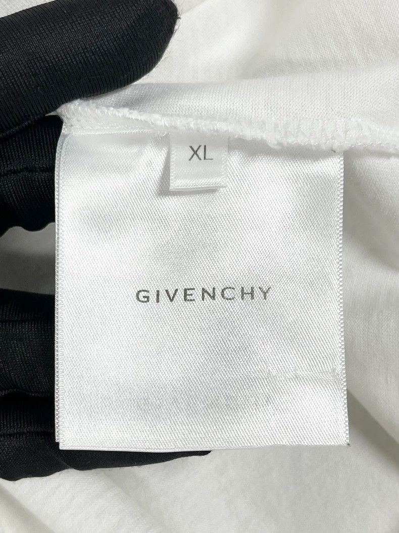 Givenchy Givenchy White Reversible Logo Short-Sleeve T-Shirt Size US XL / EU 56 / 4 - 6 Thumbnail