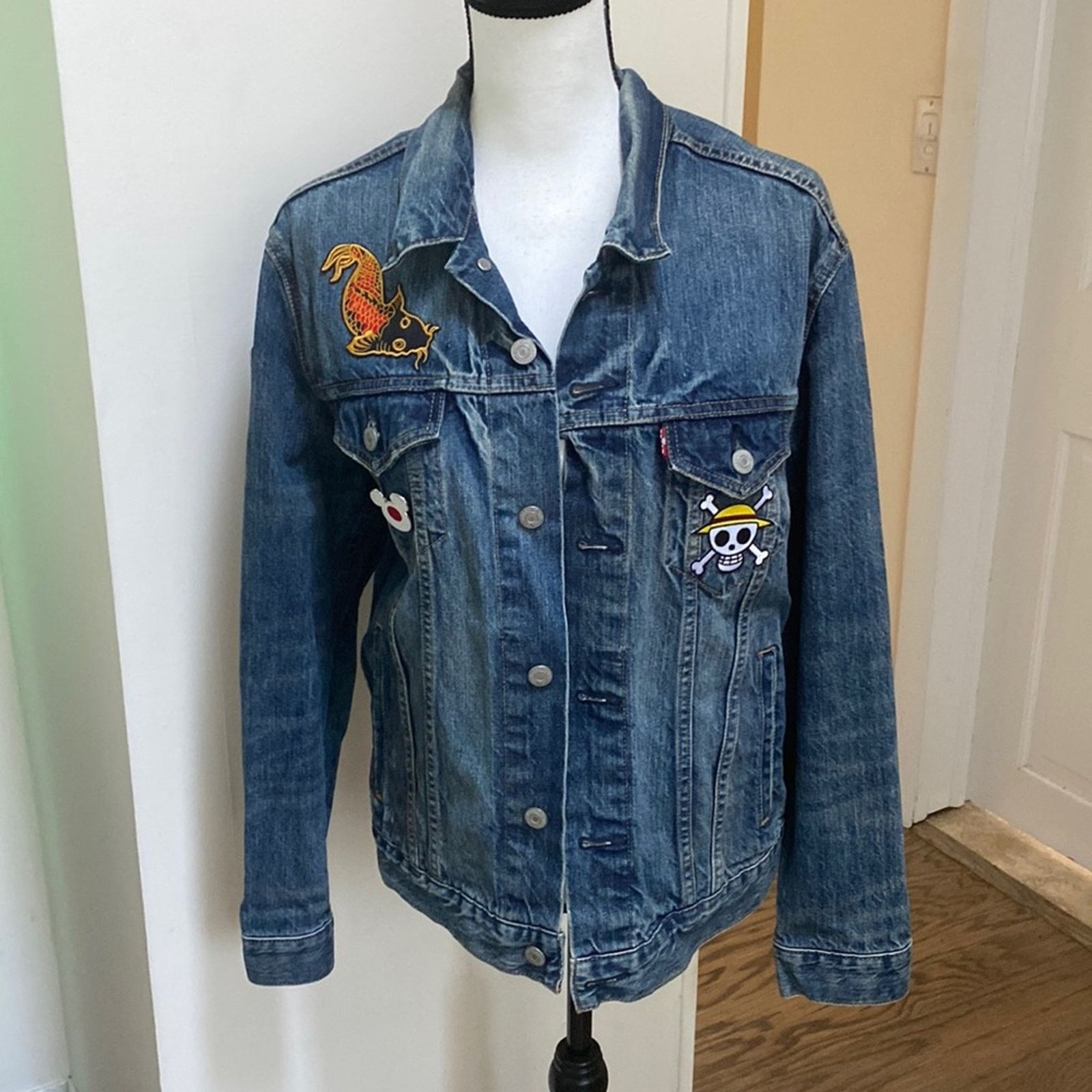 Levi's Vintage Levi Denim Jacket with Patches Size S / US 4 / IT 40 - 1 Thumbnail