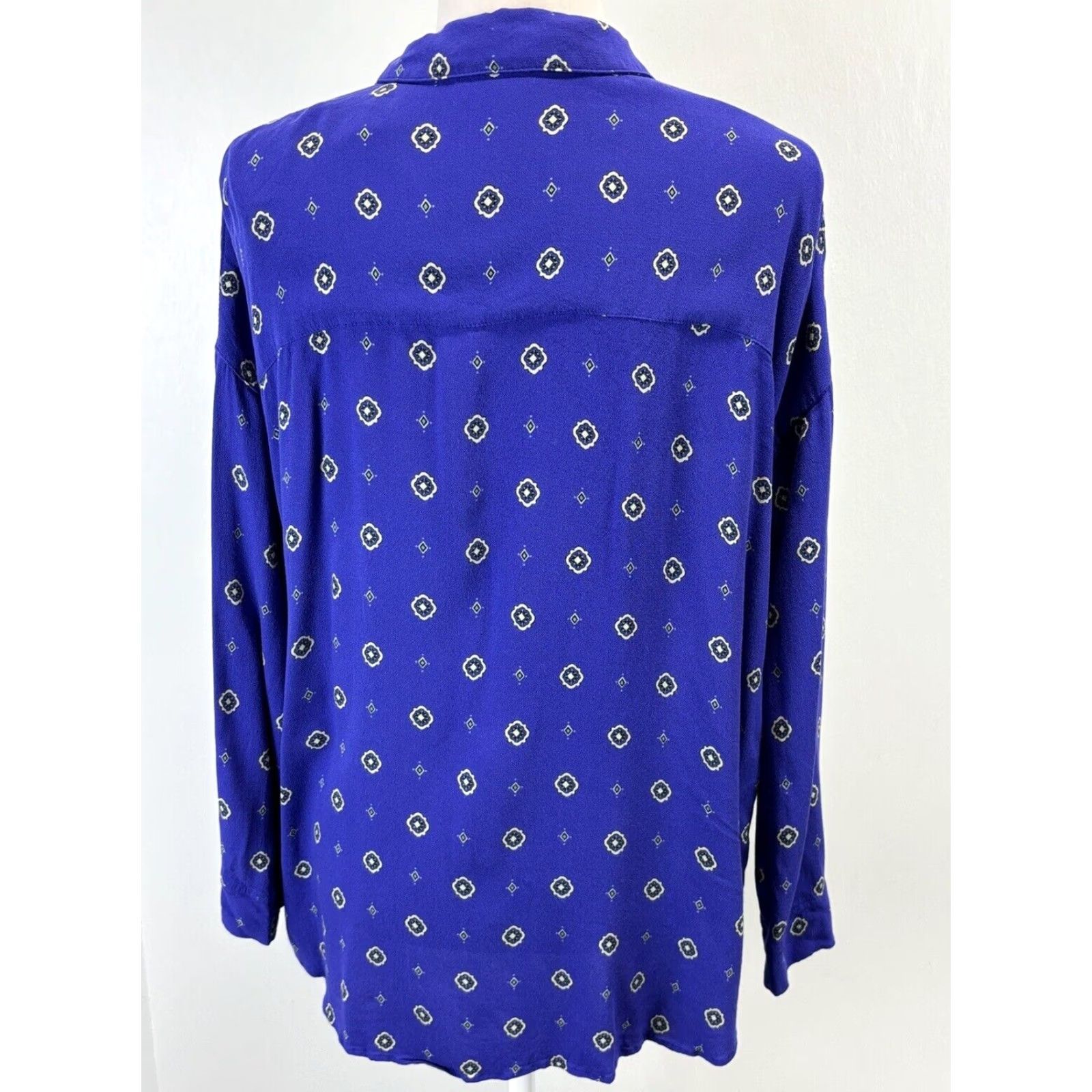 Free People FREE PEOPLE Intimately Button Up Shirt Tunic Women's XS Long Sleeve Rayon Purple Size XS / US 0-2 / IT 36-38 - 3 Thumbnail