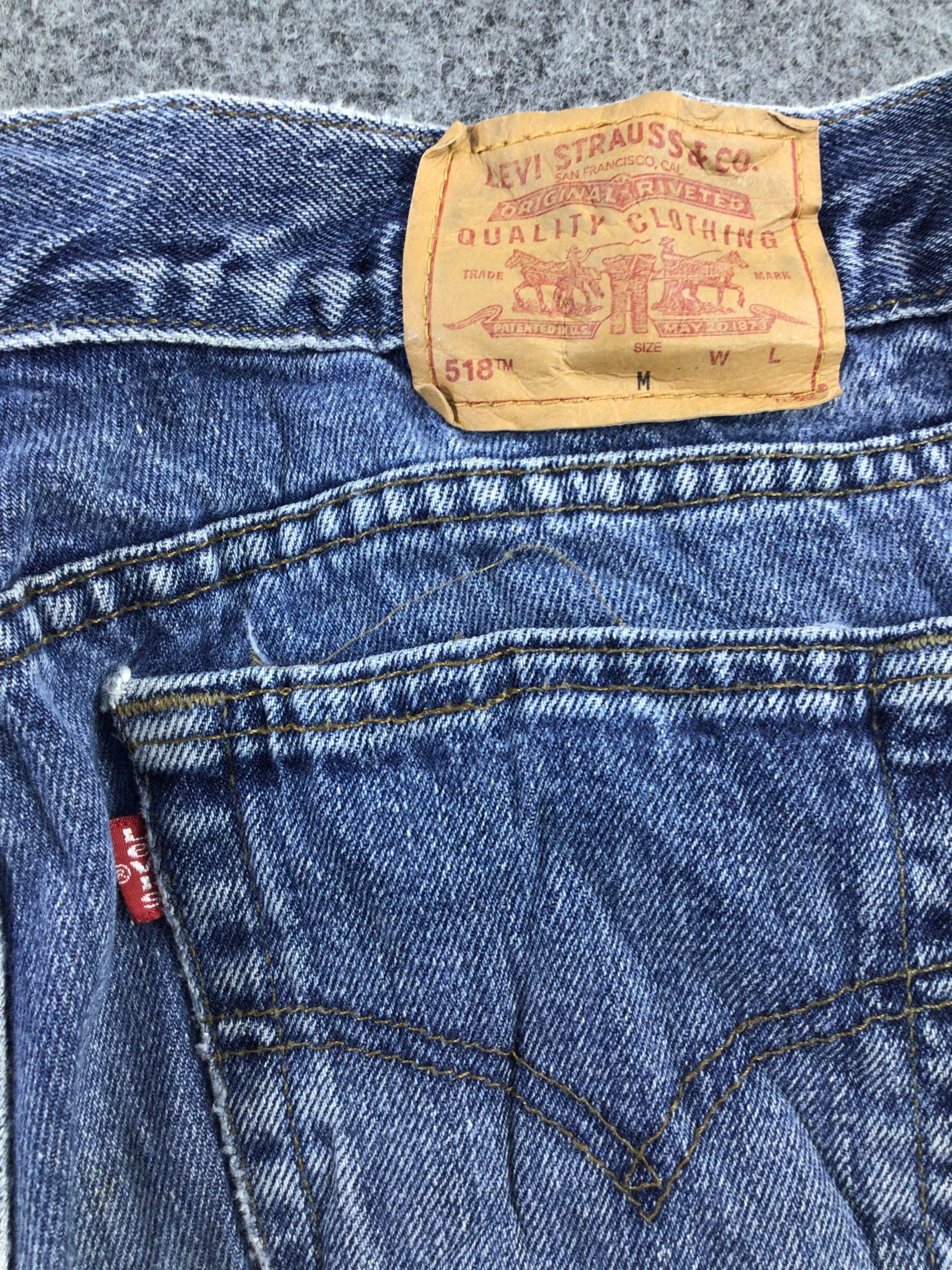 Levi's Vintage Levis 518 Jeans Blue Wash Flare Denim KJ252 Size US 34 / EU 50 - 5 Thumbnail